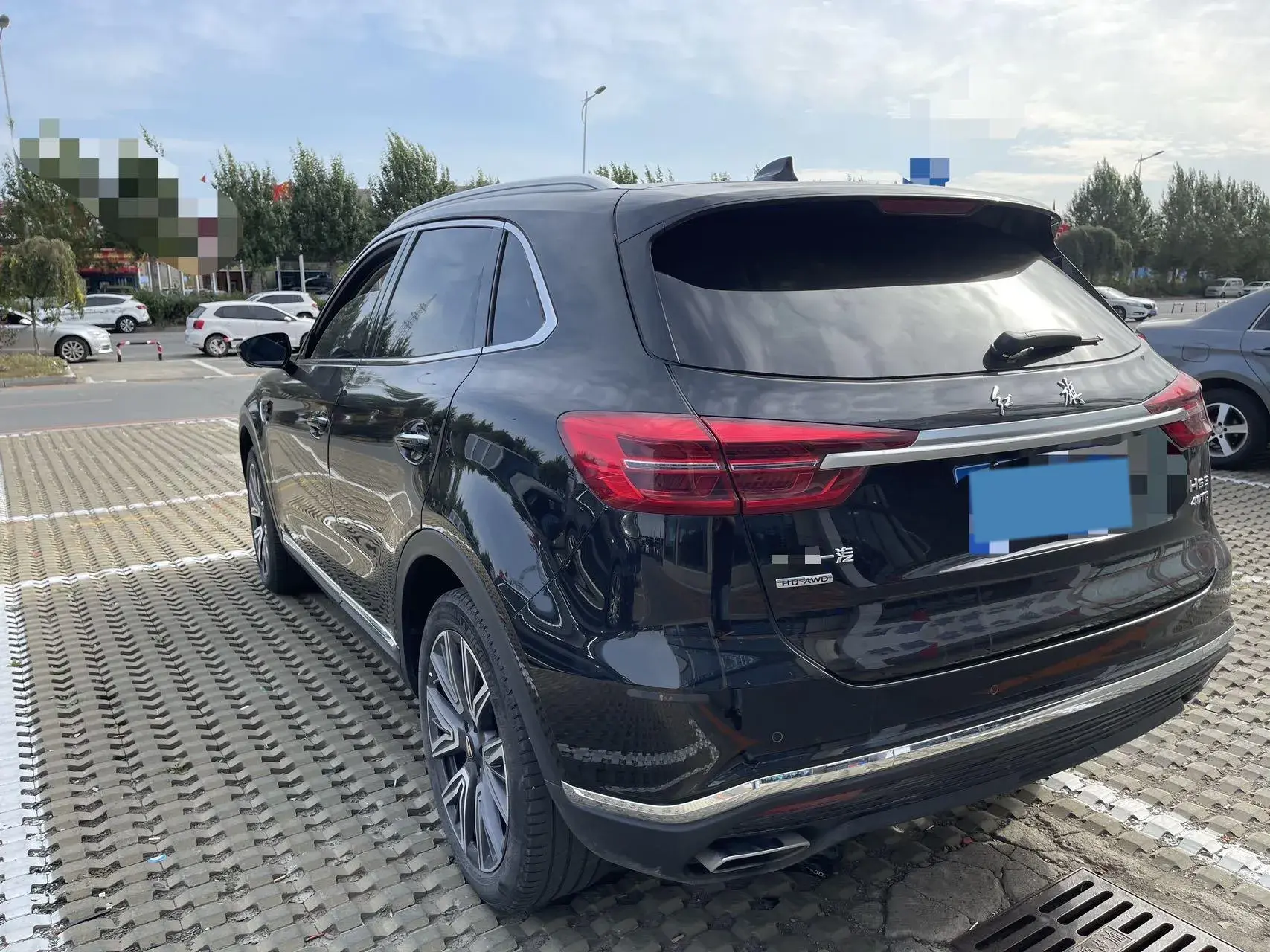 2022 HONGQI HS5 thumbnail 4