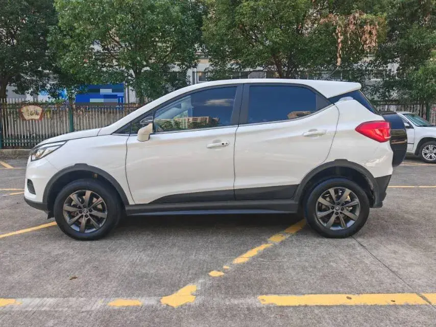 2019 BYD YUAN thumbnail 3