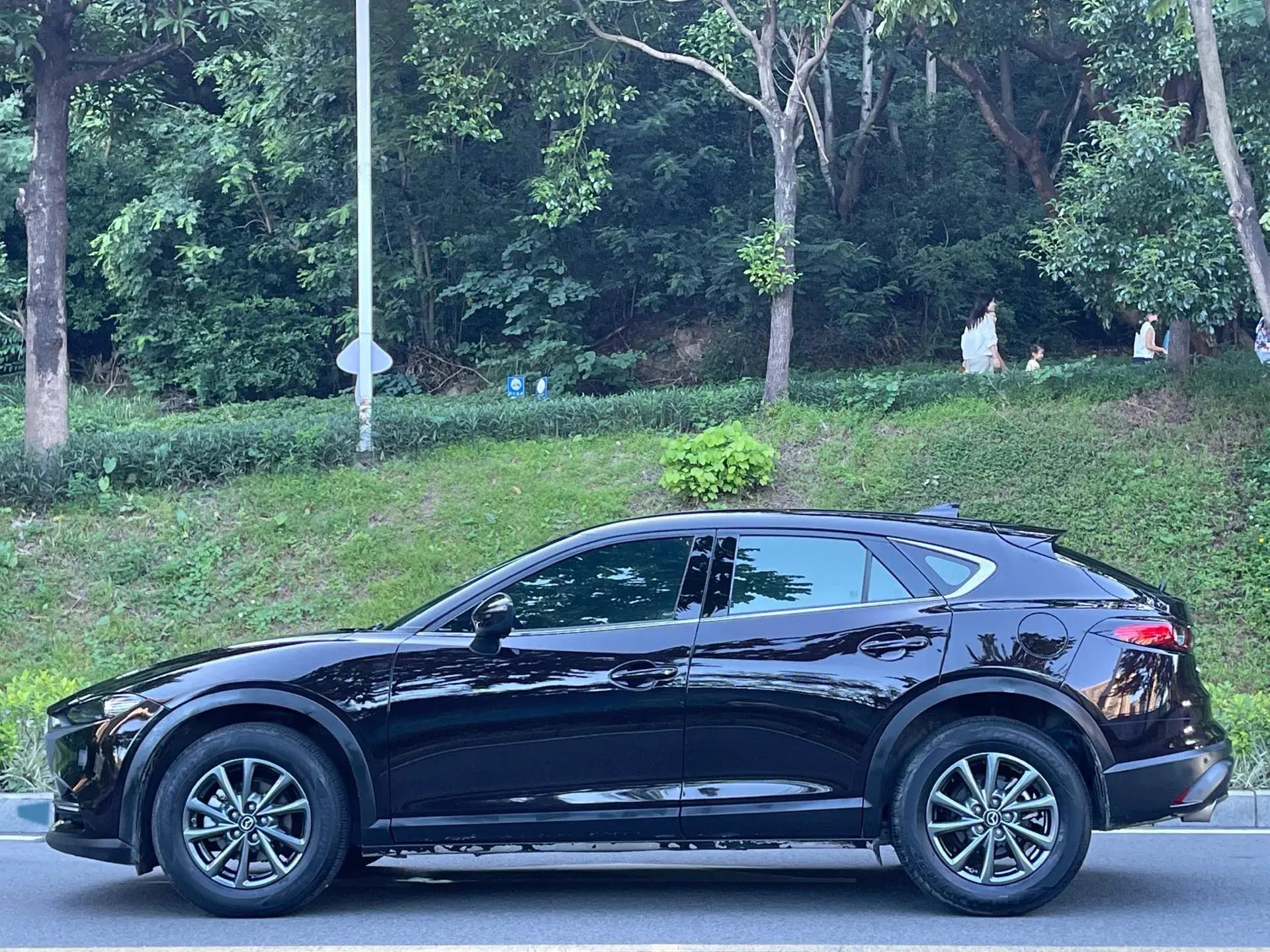 2021 MAZDA CX-4 thumbnail 3