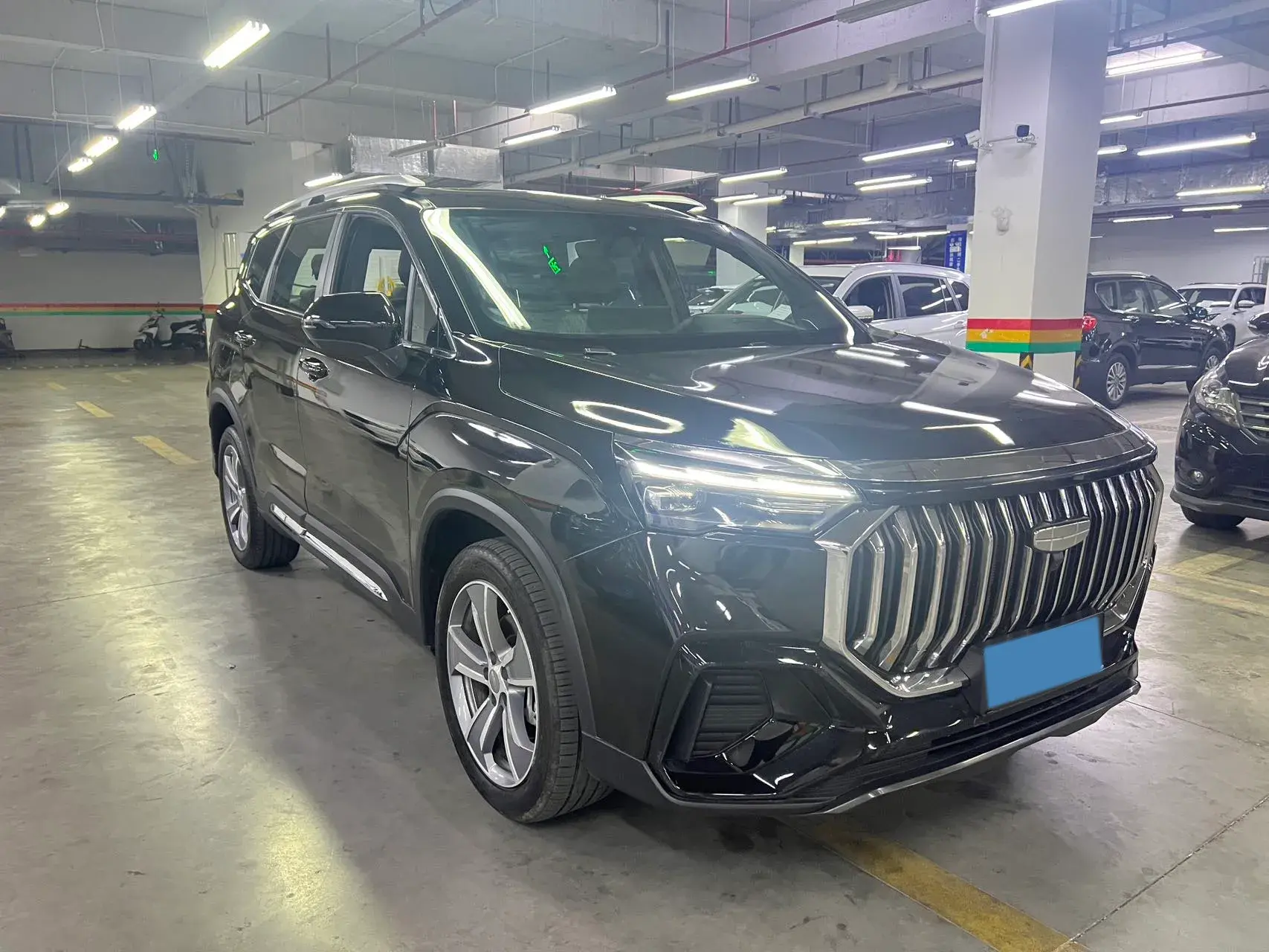 2024 GEELY MONJARO thumbnail 3