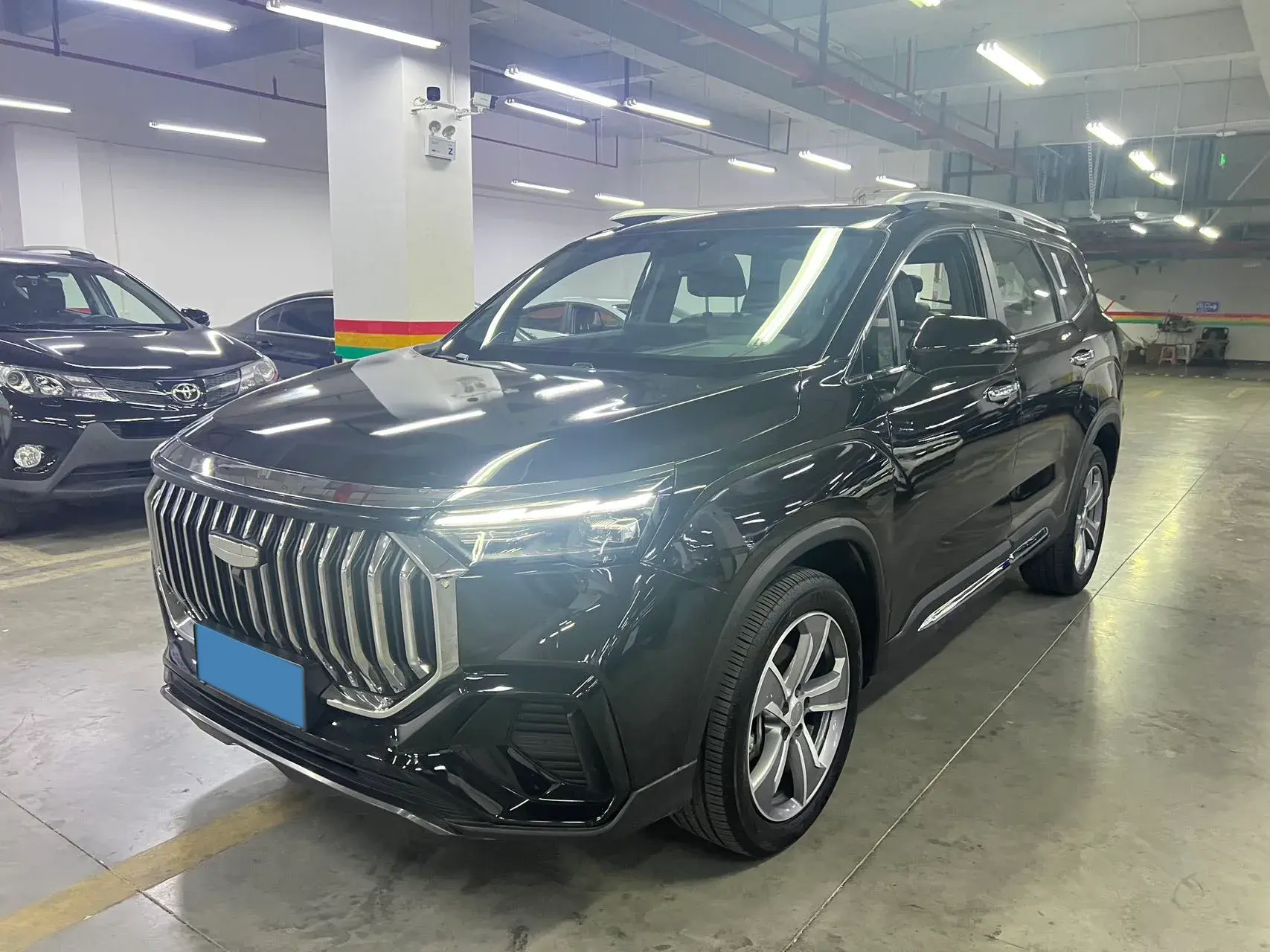 2024 GEELY MONJARO view 1