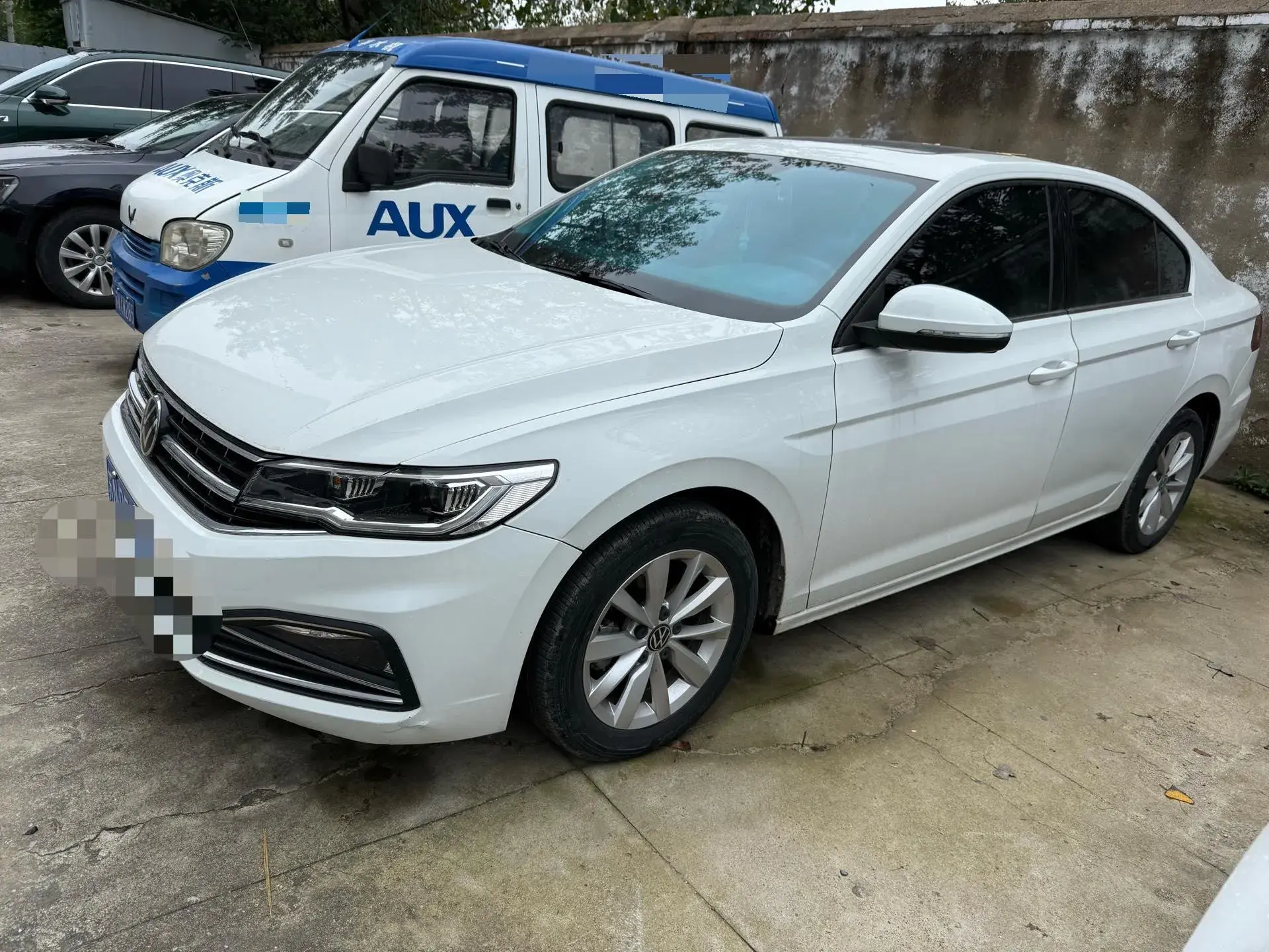 2021 VOLKSWAGEN BORA view 1