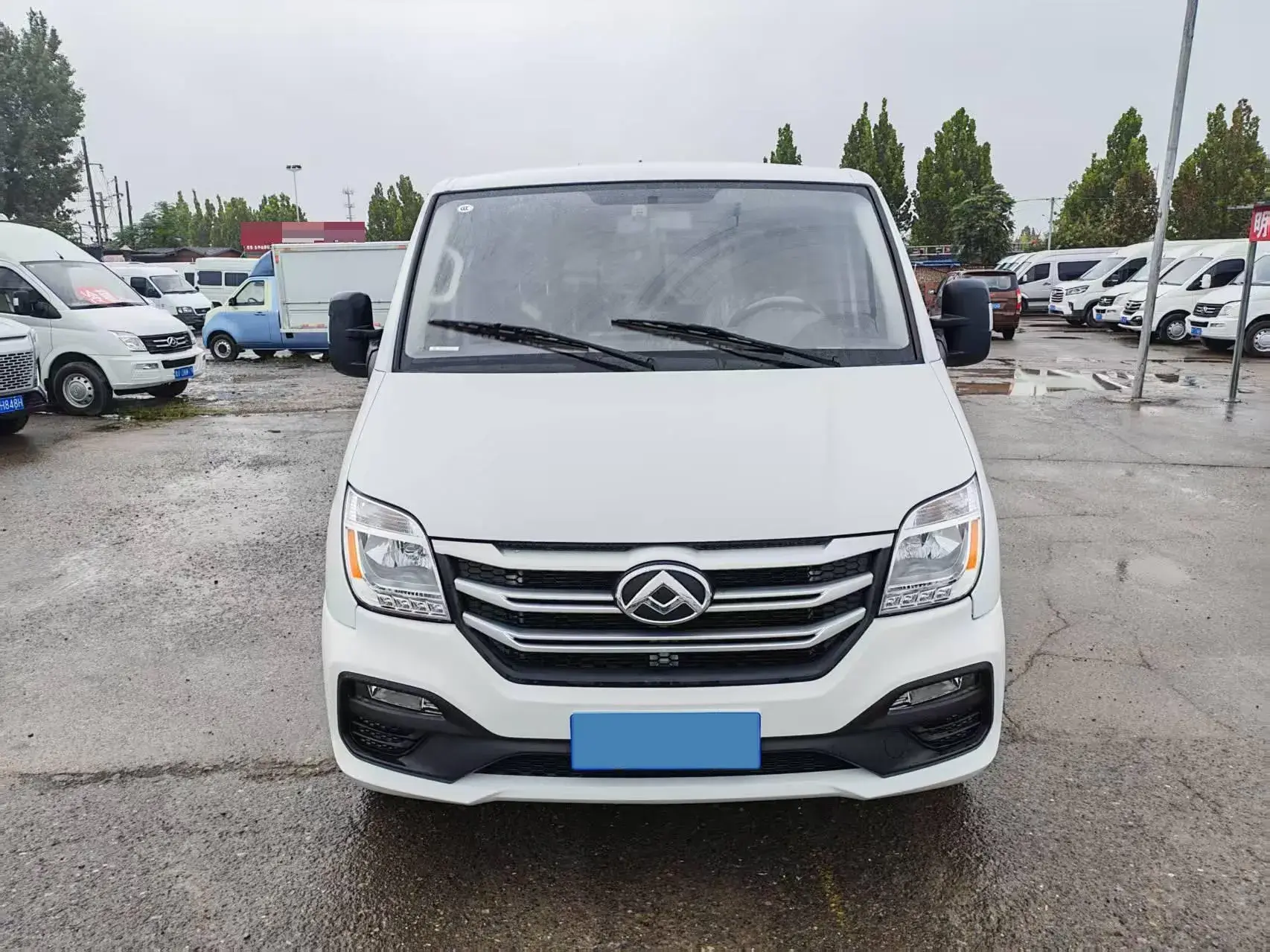 2024 MAXUS XINTU thumbnail 2