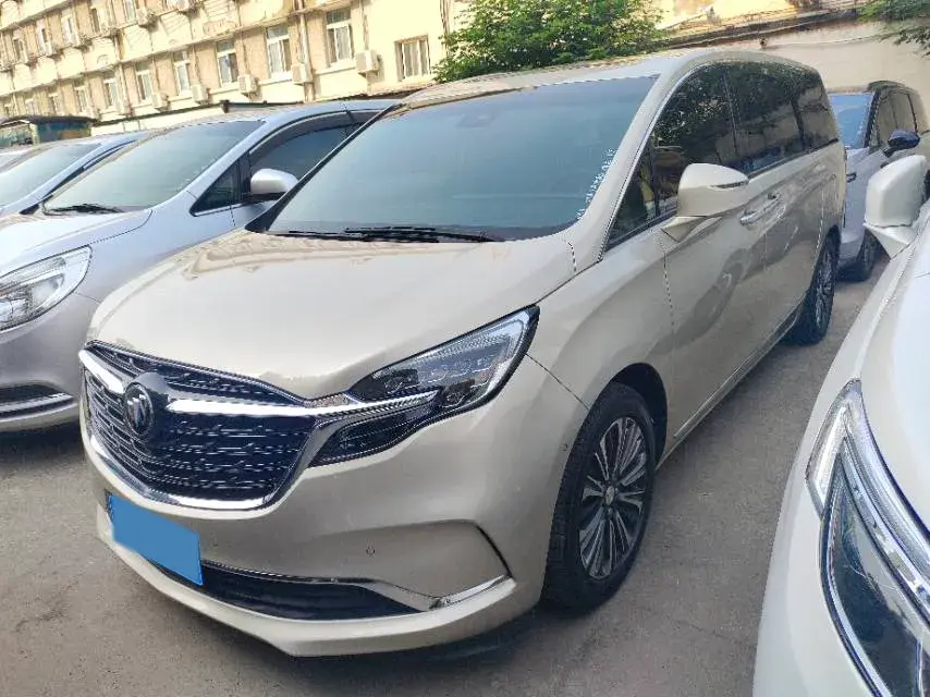 2021 BUICK GL8 view 1