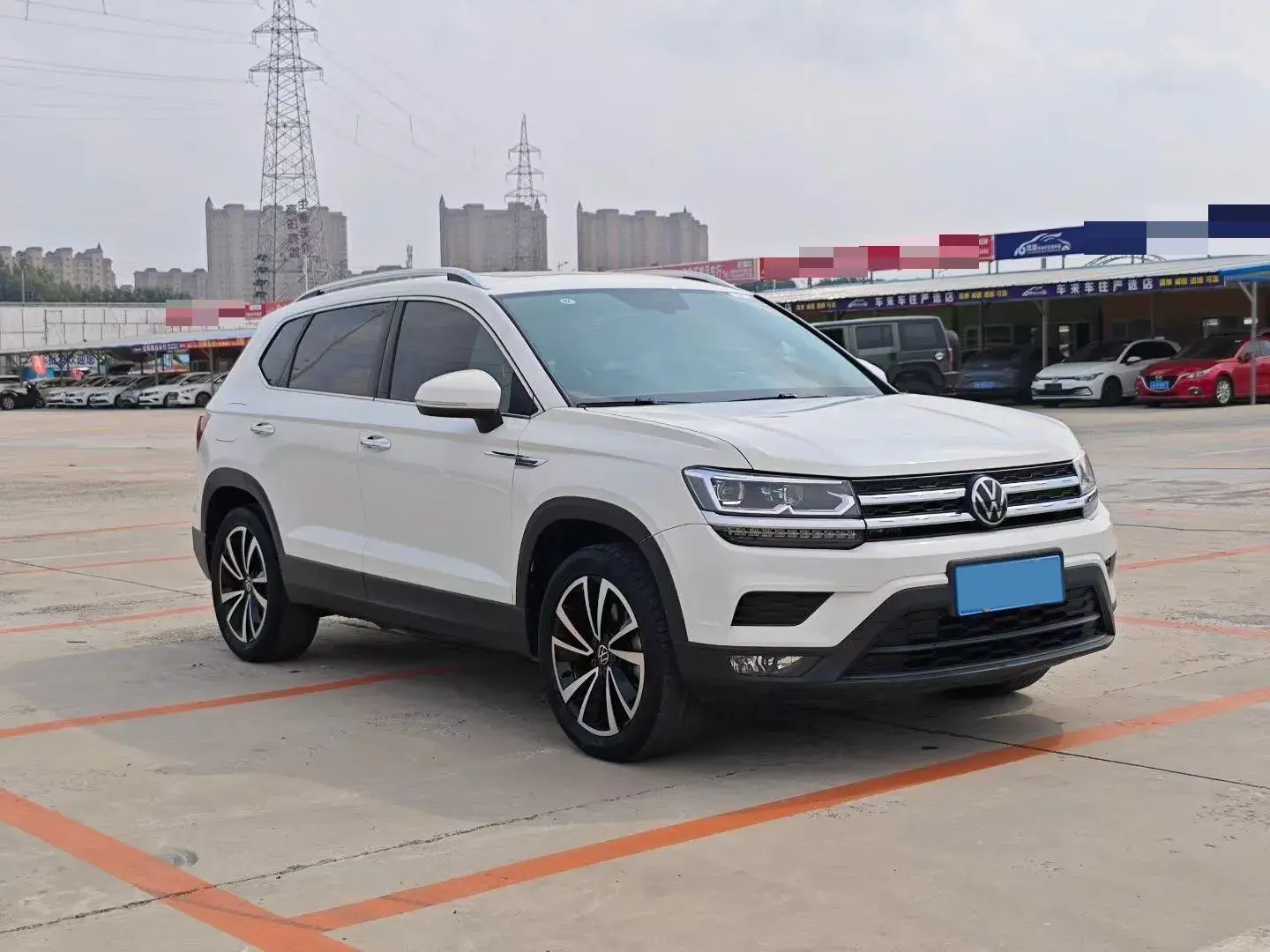 2021 VOLKSWAGEN THARU thumbnail 2