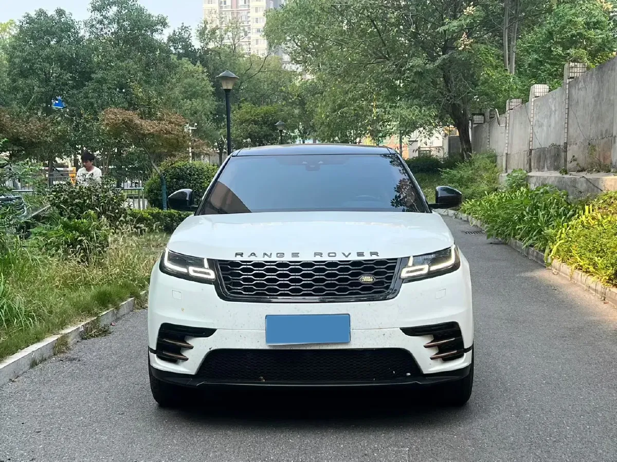 2017 Land Rover Range Rover Velar 2.0T 250HP L4 8AT,autocango,china used car exporter,china ev exporter,chinese used car exporter,chinese used ev exporter