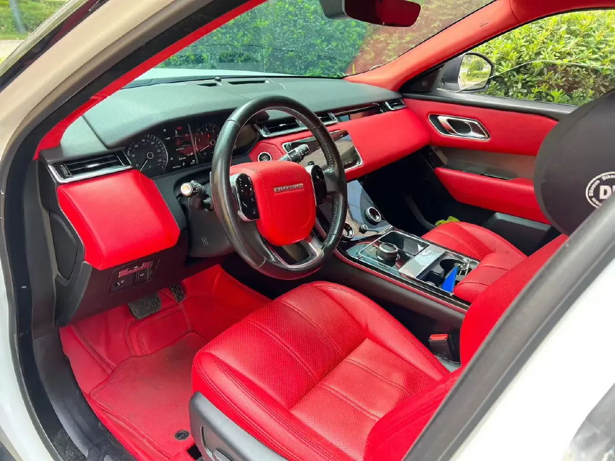 2017 Land Rover Range Rover Velar 2.0T 250HP L4 8AT,autocango,china used car exporter,china ev exporter,chinese used car exporter,chinese used ev exporter