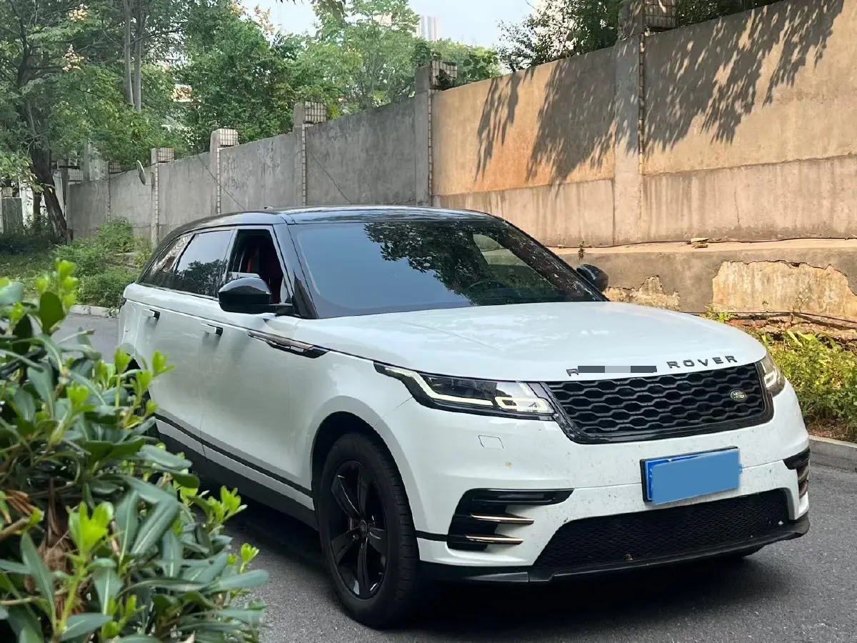 2017 Land Rover Range Rover Velar 2.0T 250HP L4 8AT,autocango,china used car exporter,china ev exporter,chinese used car exporter,chinese used ev exporter