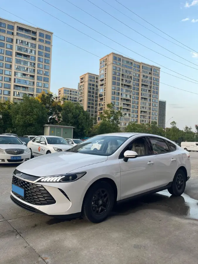 2025 BYD Qin Plus 1.5L 101HP L4 E-CVT PHEV 7.68KWH