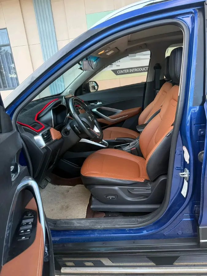 2018 Bestune B30 1.6L 109HP L4 5MT,autocango,china used car exporter,china ev exporter,chinese used car exporter,chinese used ev exporter