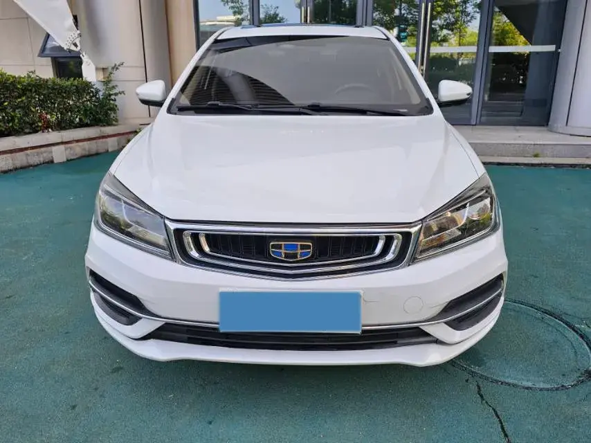 2018 GEELY EMGRAND thumbnail 2