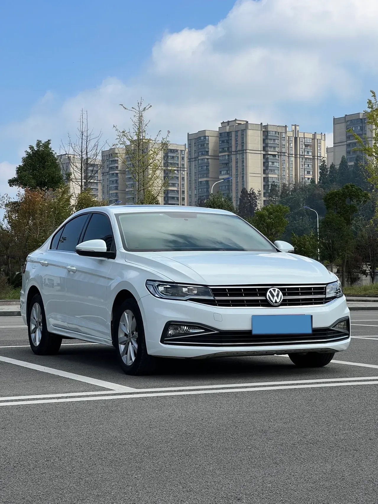 2020 VOLKSWAGEN BORA thumbnail 3