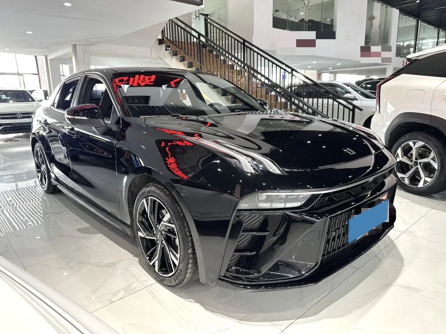 2023 LYNK&CO 03 thumbnail 2