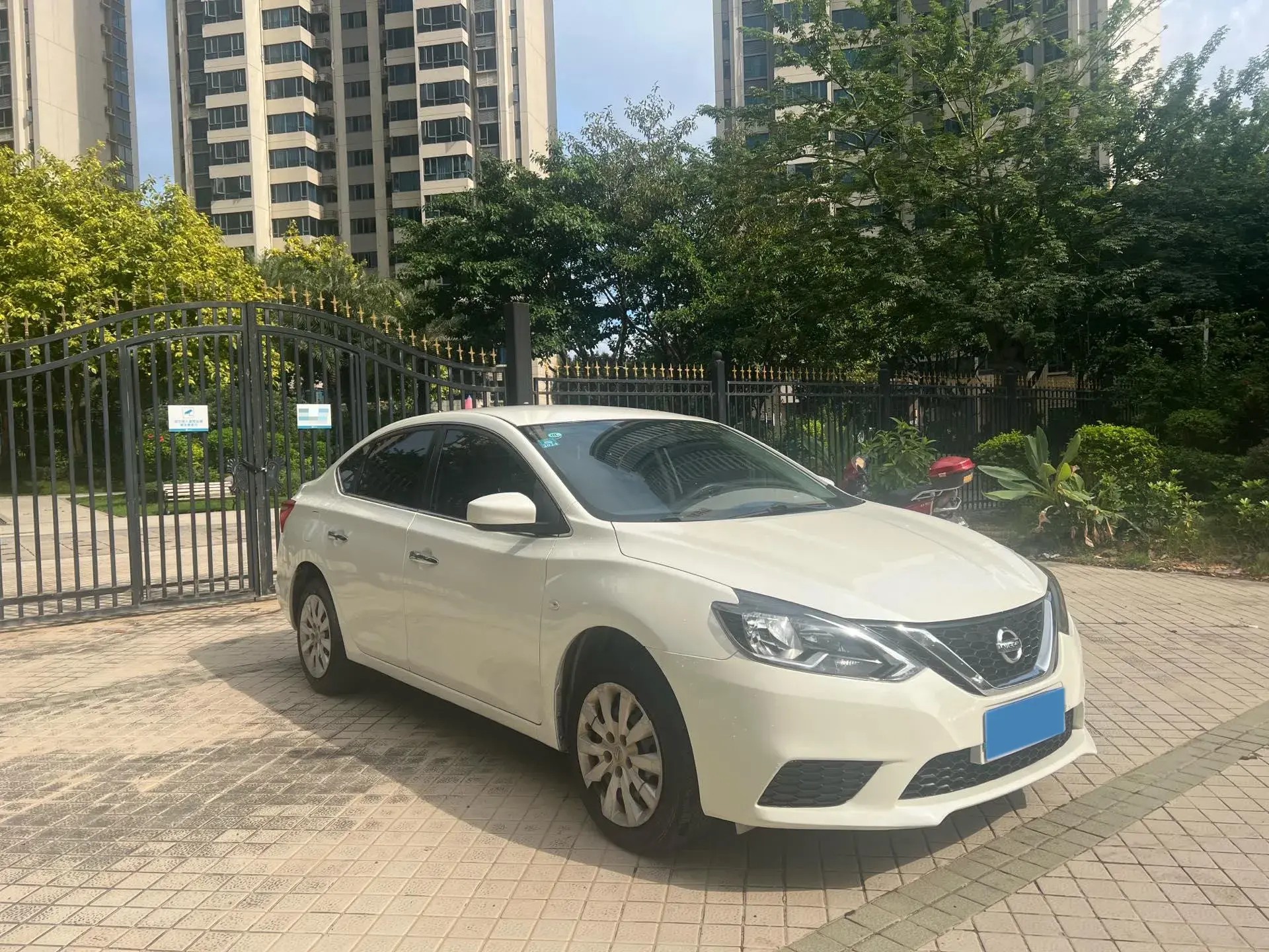 2022 NISSAN SYLPHY thumbnail 2