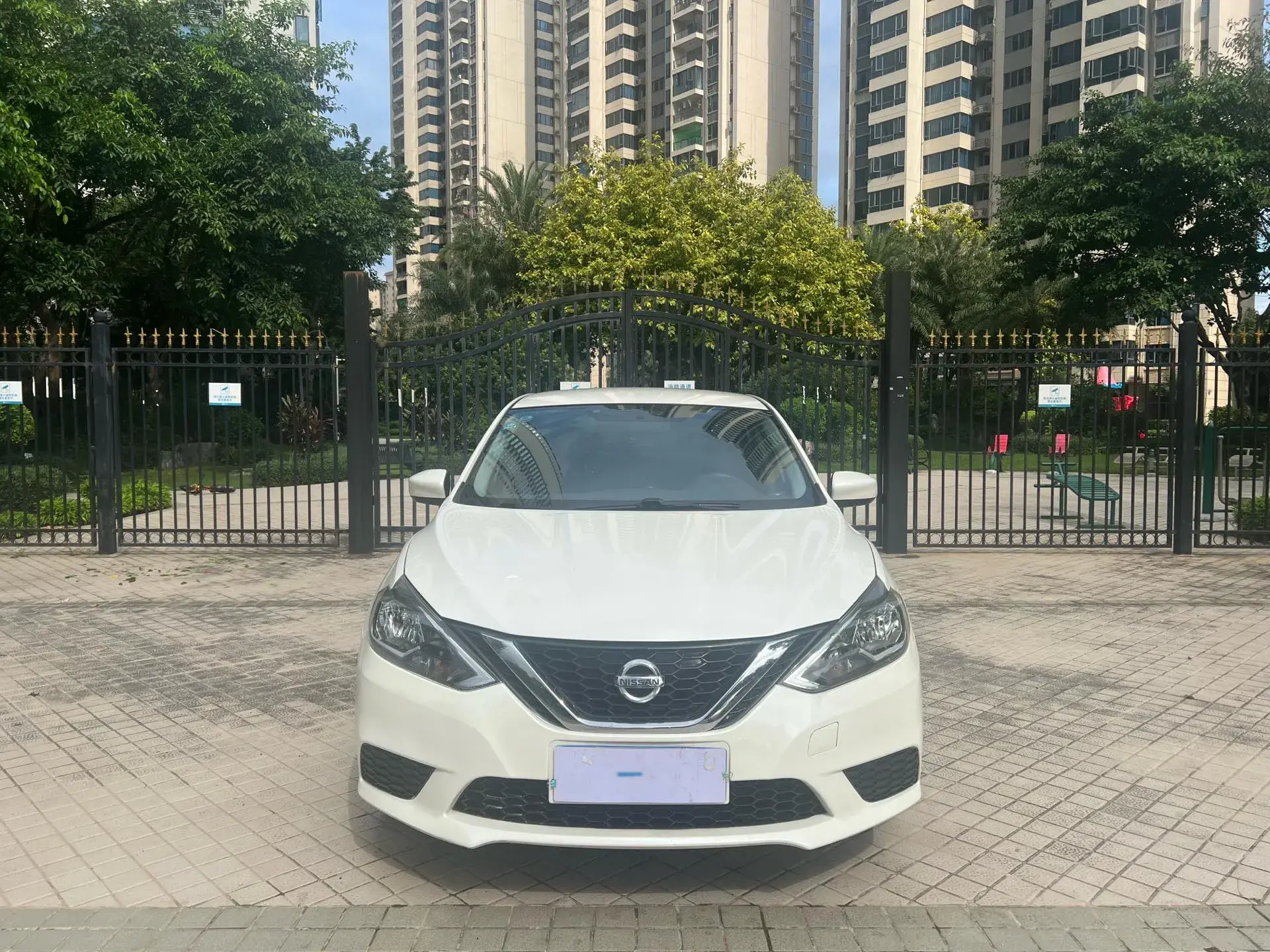 2022 NISSAN SYLPHY thumbnail 3