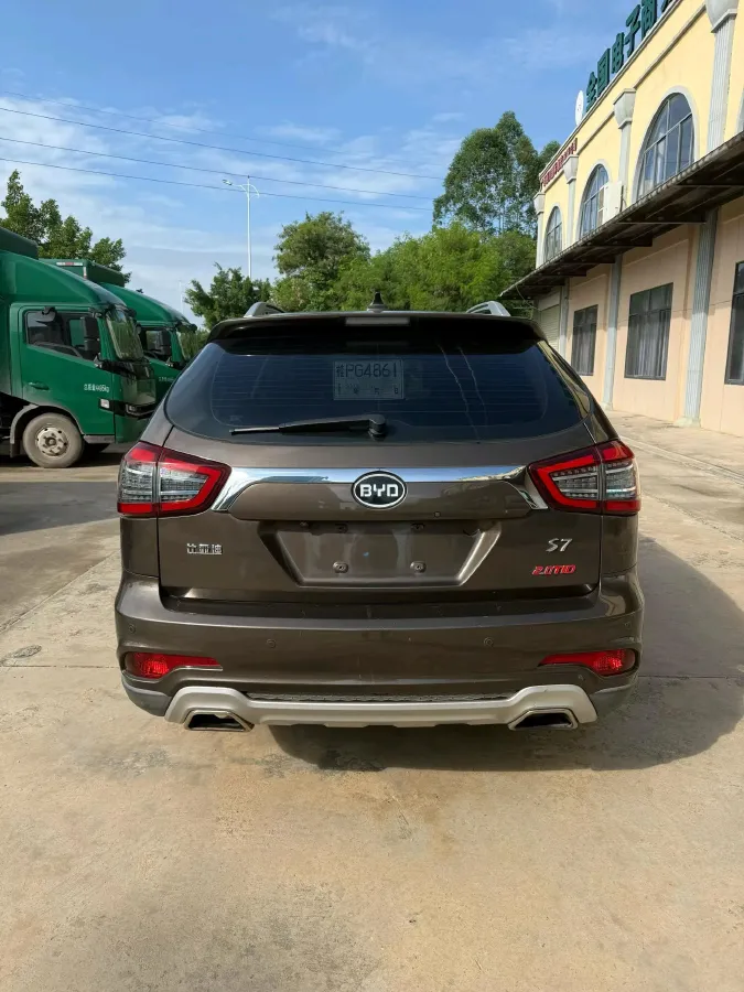 2017 BYD S7 2.0T 205HP L4 6DCT,autocango,china used car exporter,china ev exporter,chinese used car exporter,chinese used ev exporter