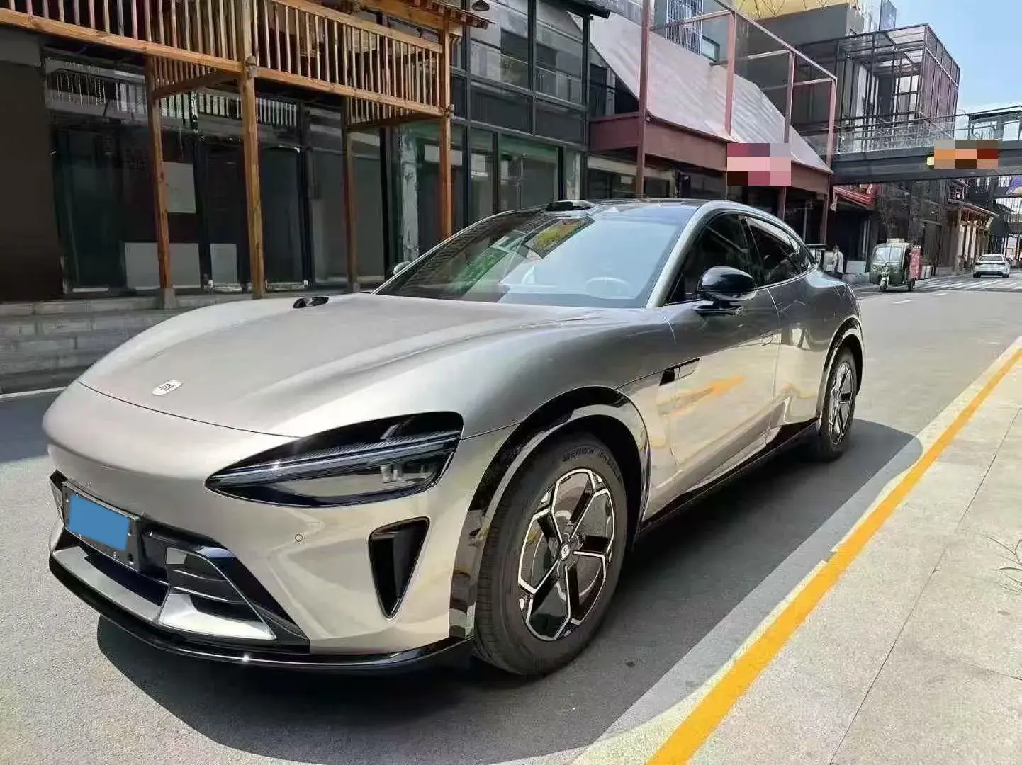 2025 MI YU7 view 1