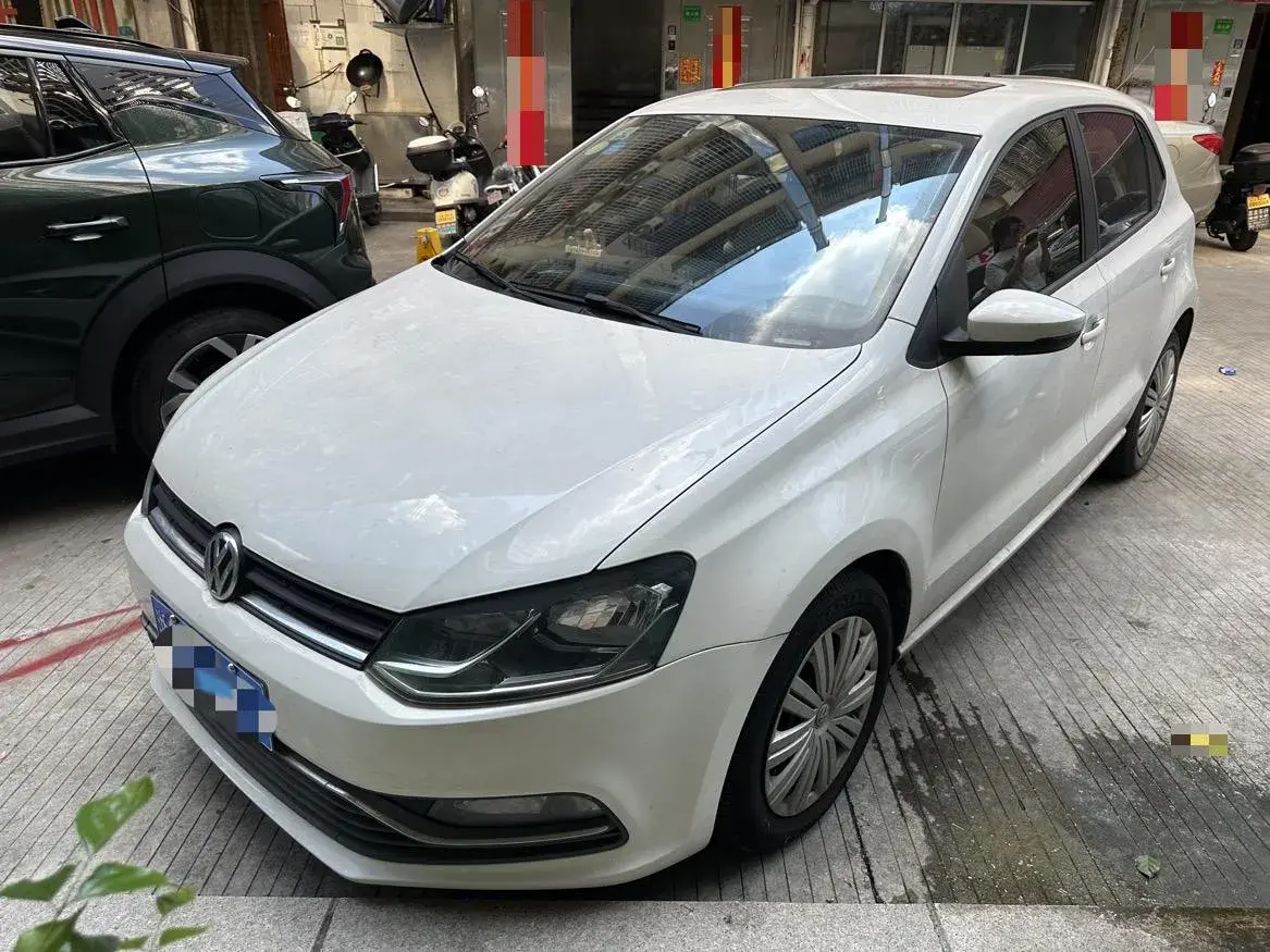 2018 VOLKSWAGEN POLO view 1
