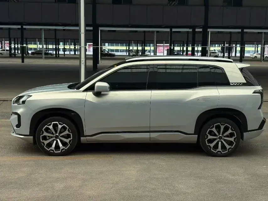 2025 AION V thumbnail 2