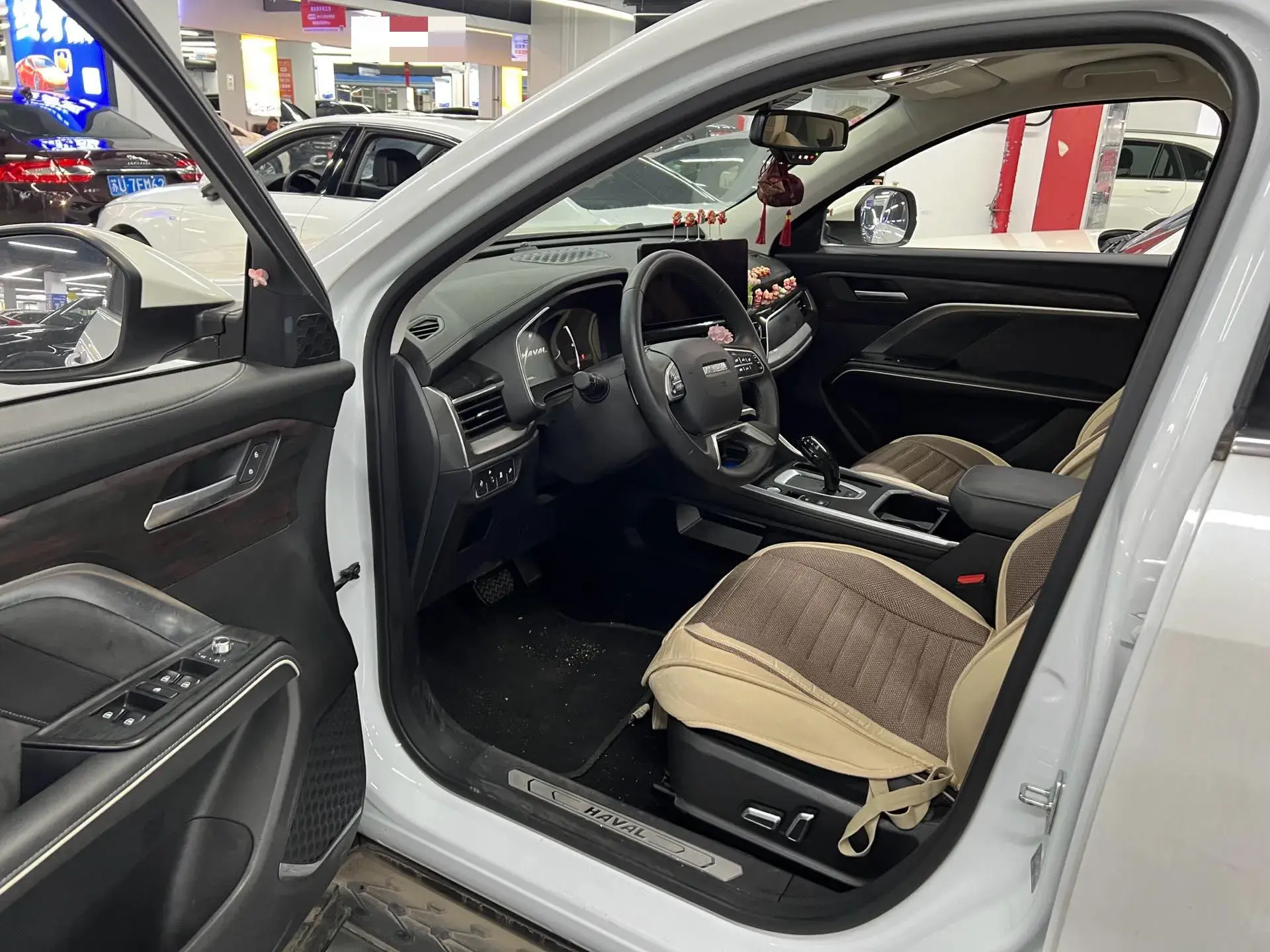 2021 HAVAL H6 thumbnail 4