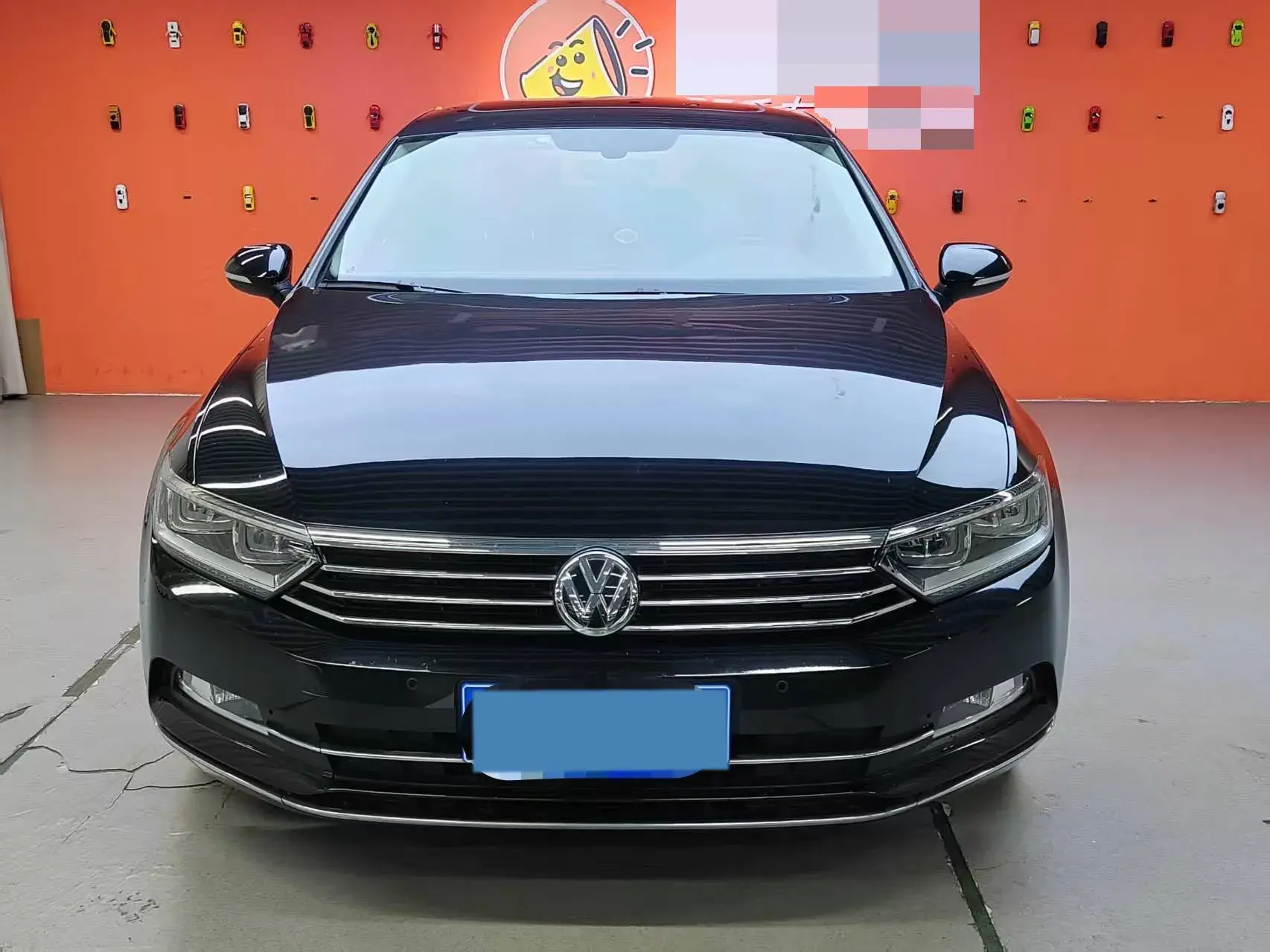 2018 VOLKSWAGEN MAGOTAN thumbnail 2