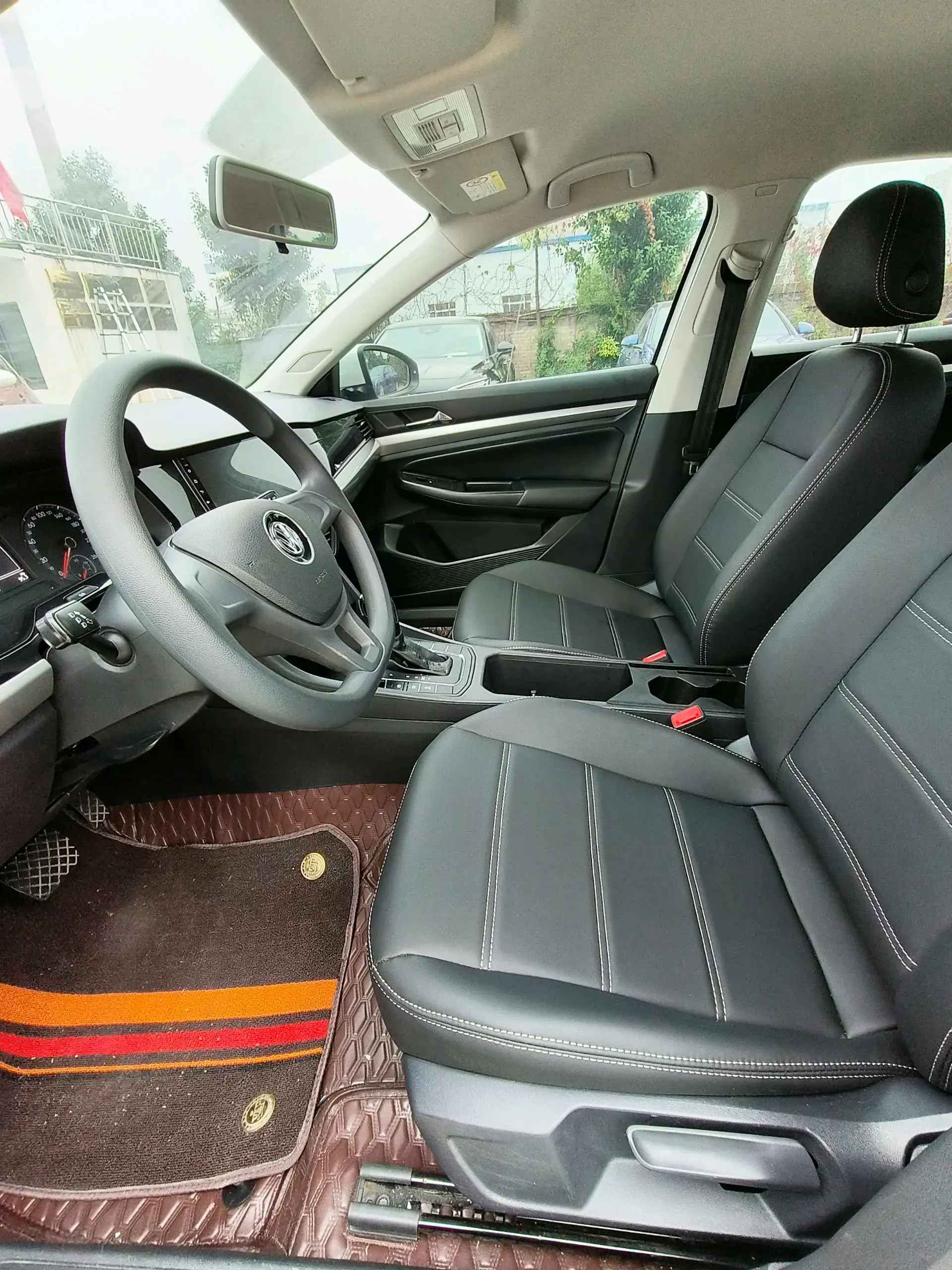 2019 VOLKSWAGEN BORA thumbnail 4