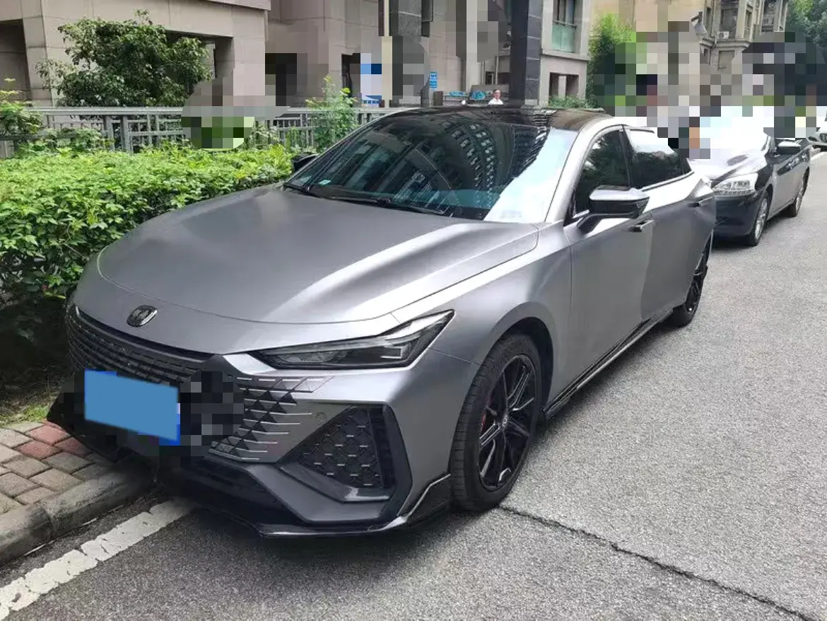 2022 ChangAn UNI-V 2.0T 233HP L4 8AT