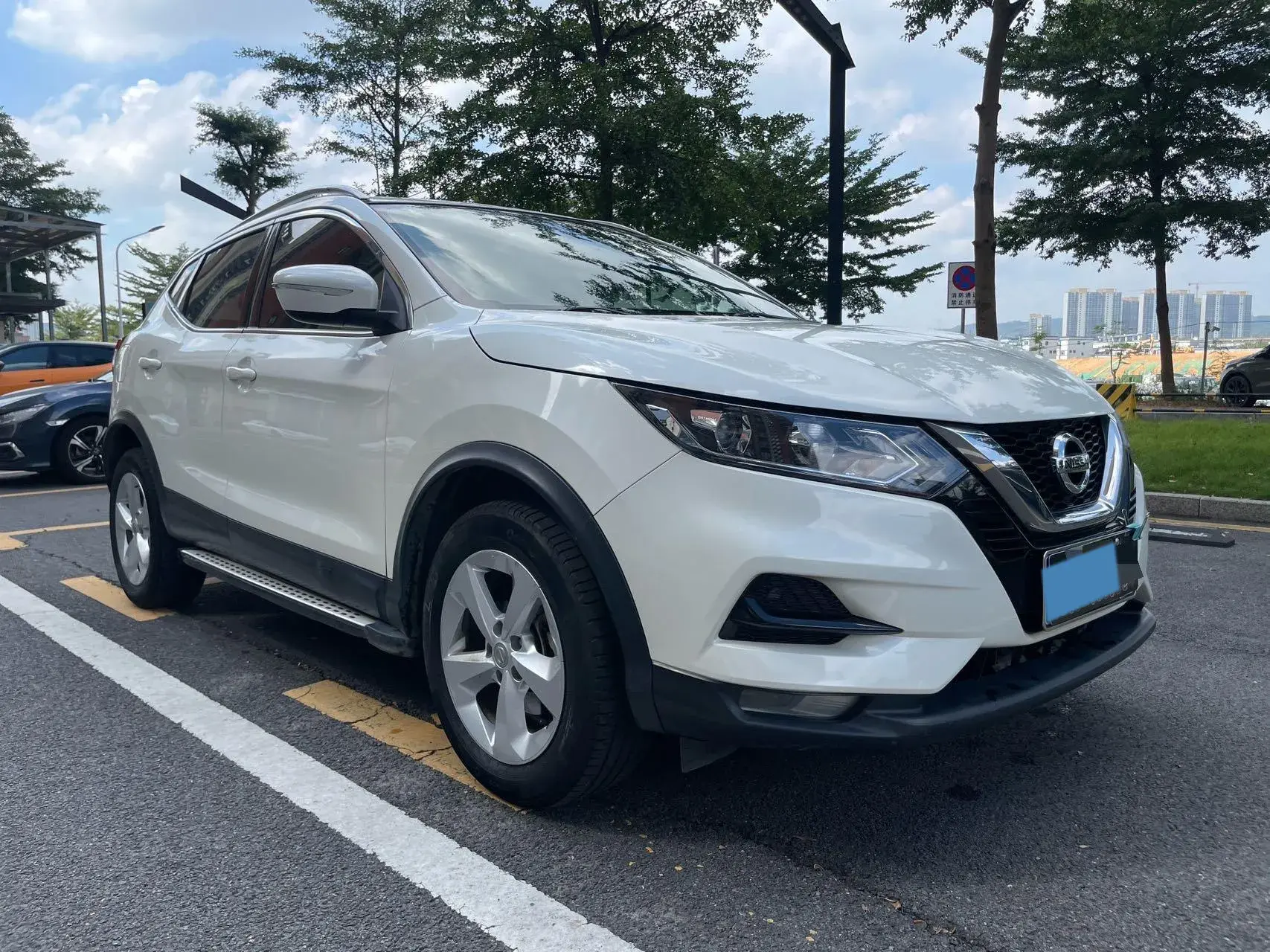 2019 NISSAN QASHQAI thumbnail 3