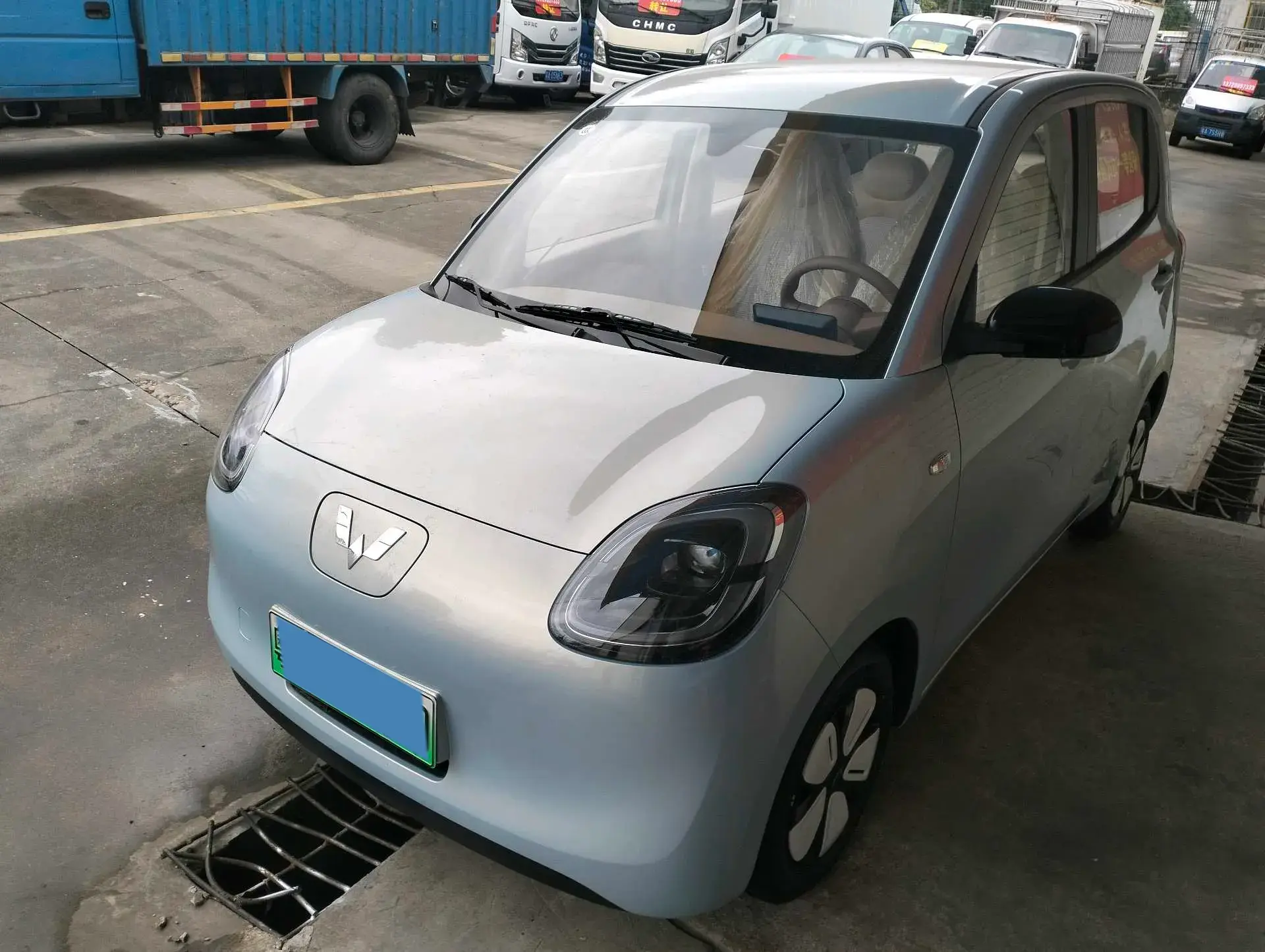 2025 WULING HONGGUANG view 1