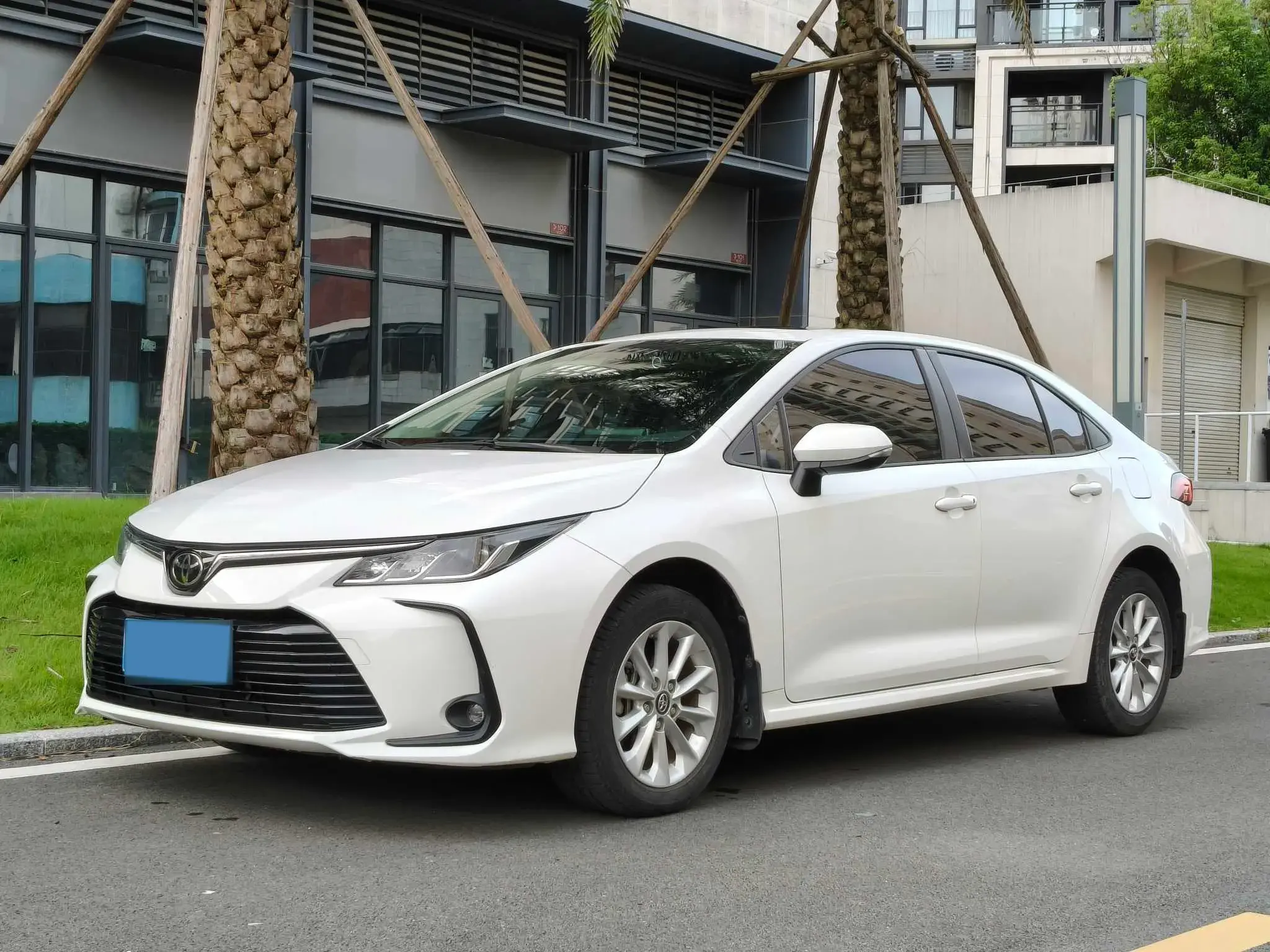 2021 TOYOTA COROLLA view 1