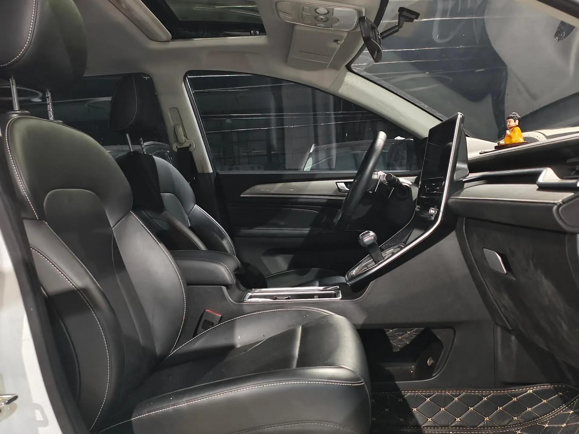 2022 HAVAL XY thumbnail 3