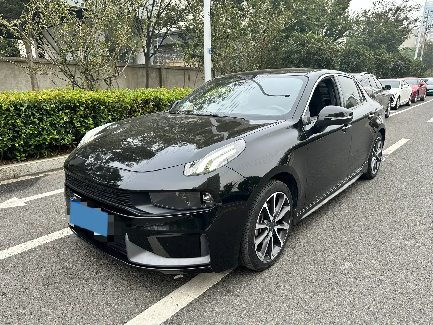 2020 LYNK&CO 03 view 1