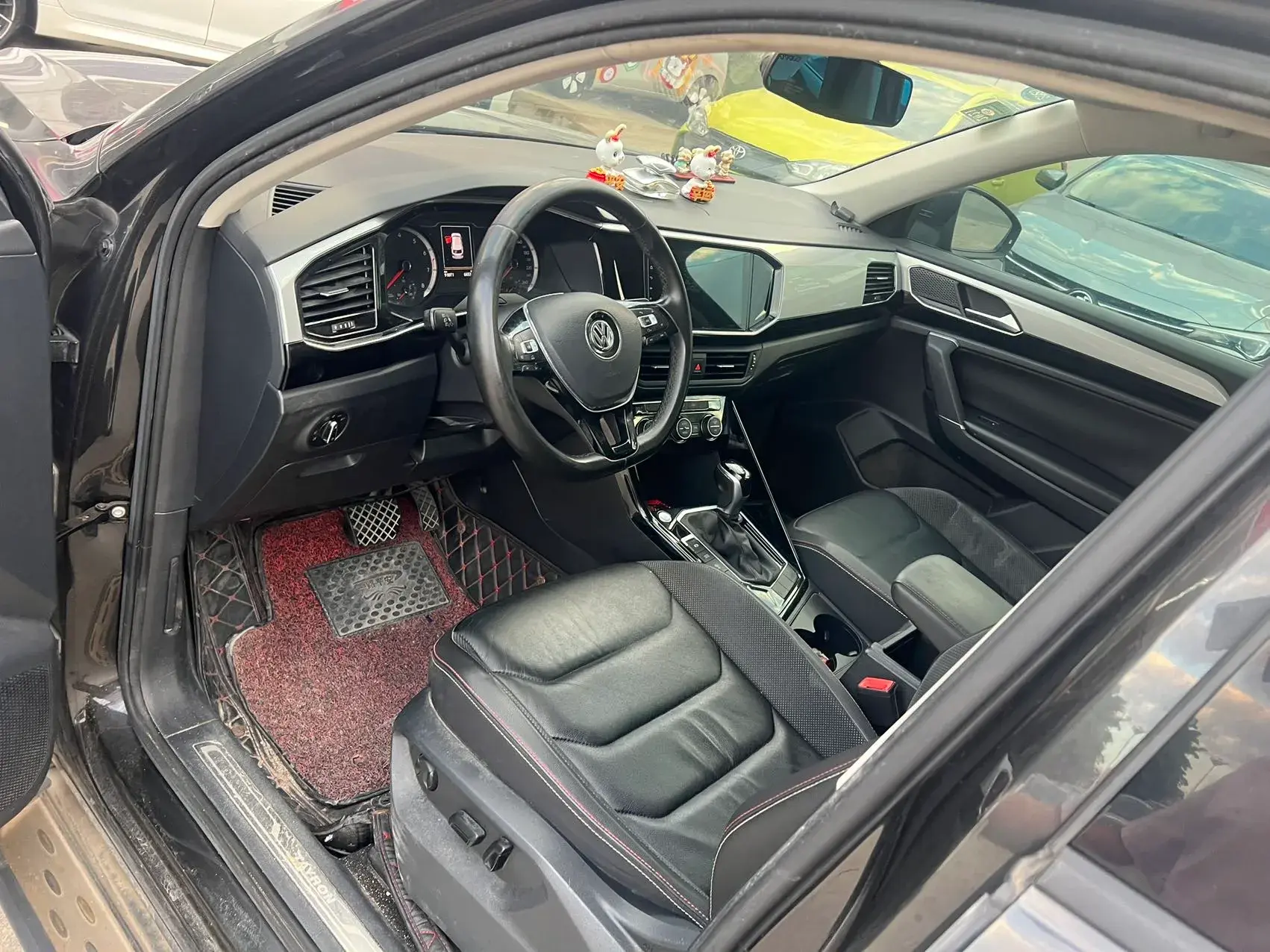 2019 VOLKSWAGEN TAYRON thumbnail 4