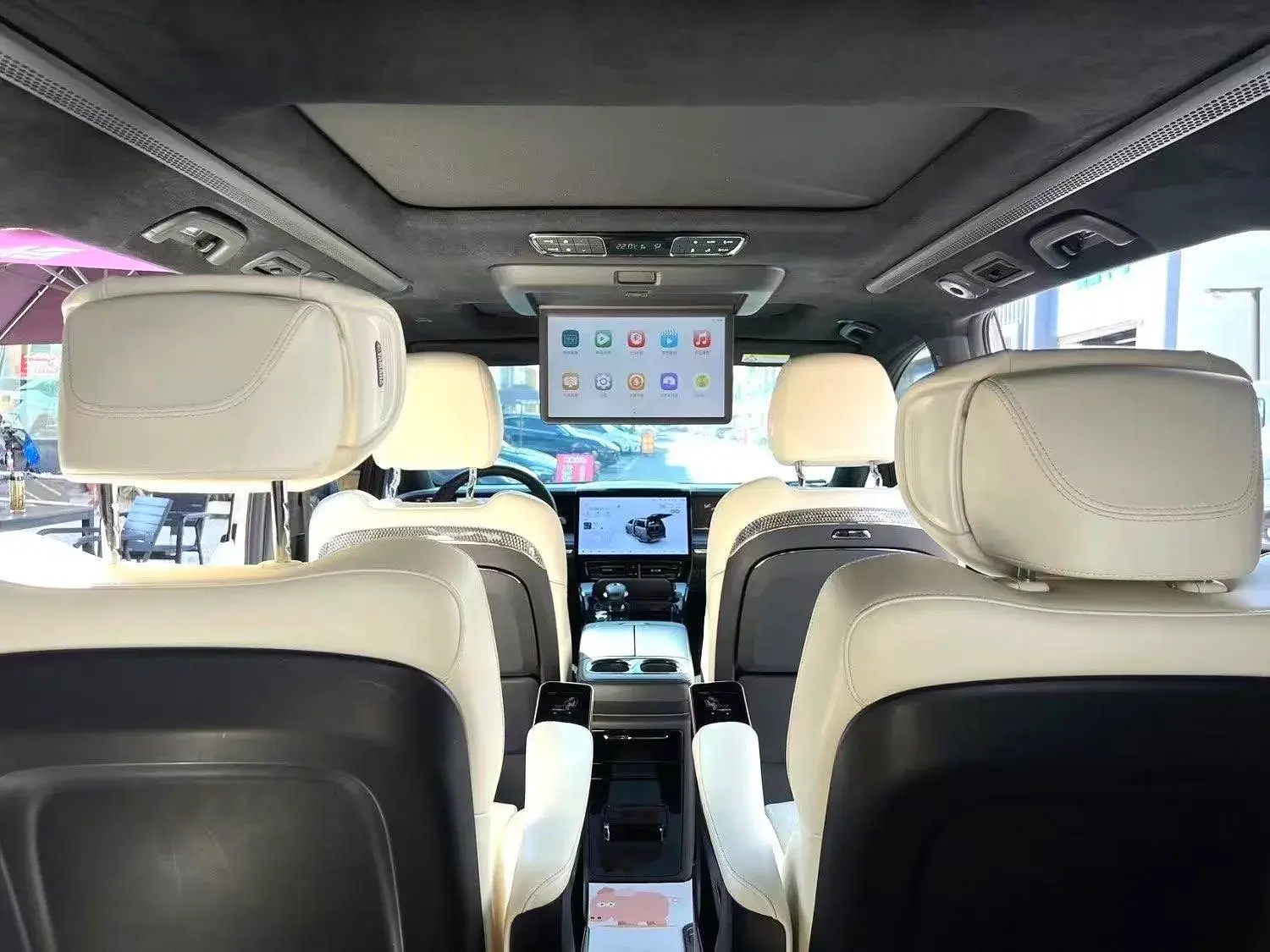 2023 GAC TRUMPCHI thumbnail 4