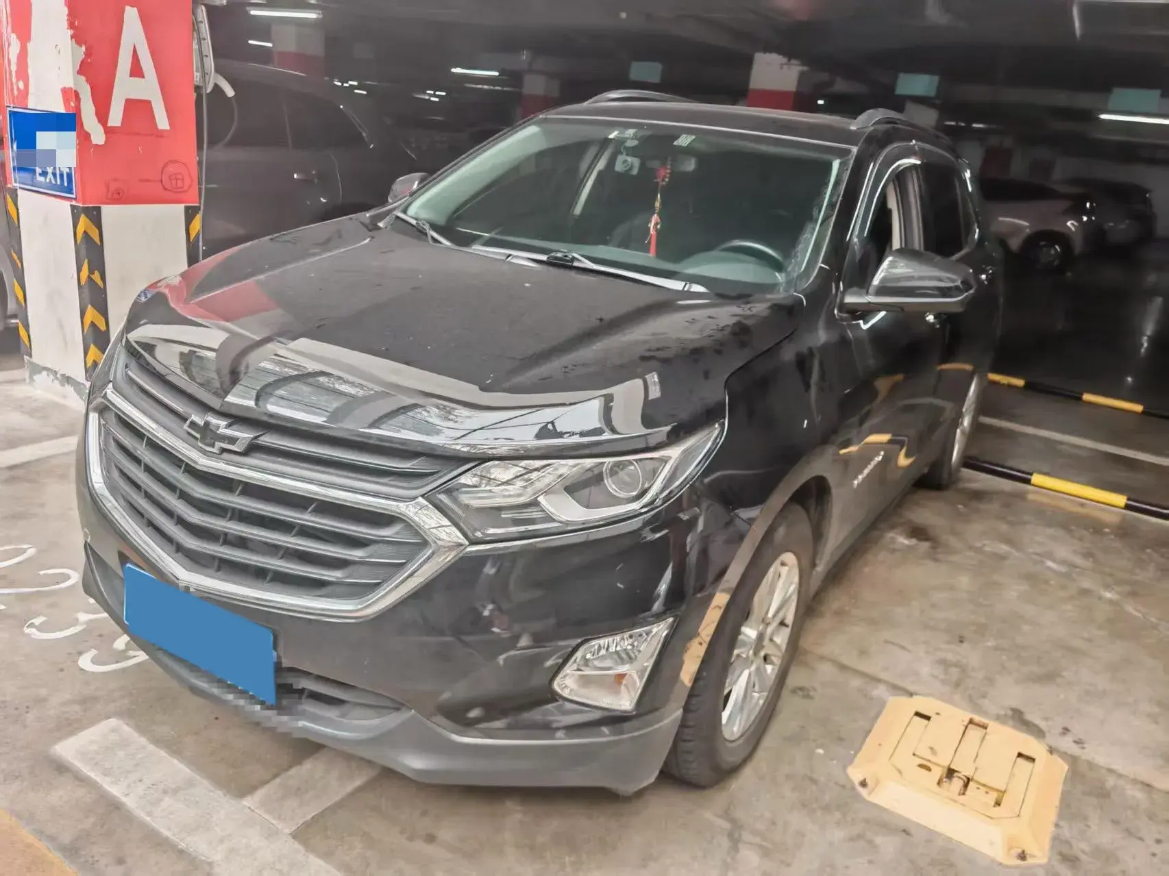 2019 CHEVROLET EQUINOX view 1