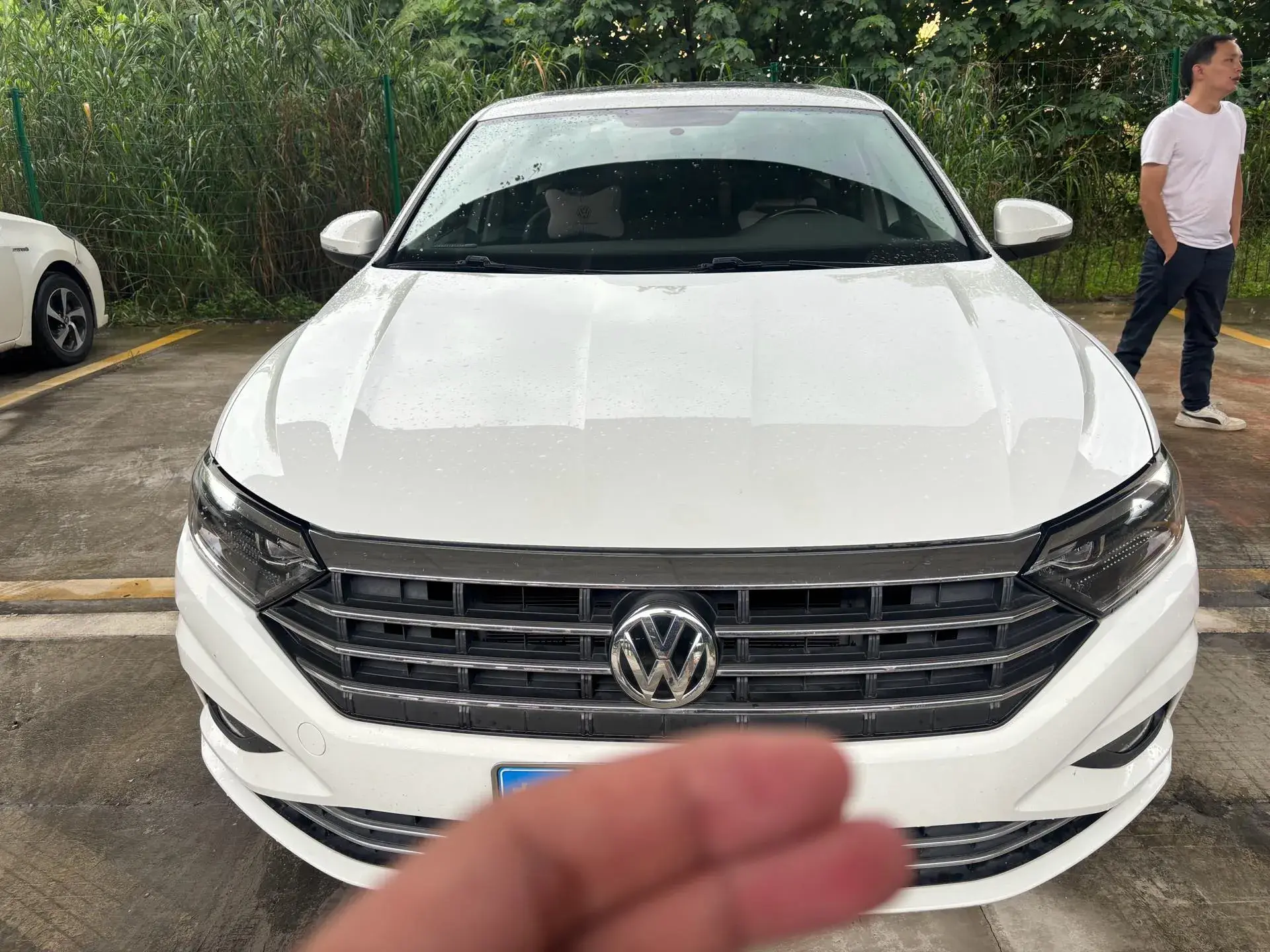 2019 VOLKSWAGEN SAGITAR thumbnail 2