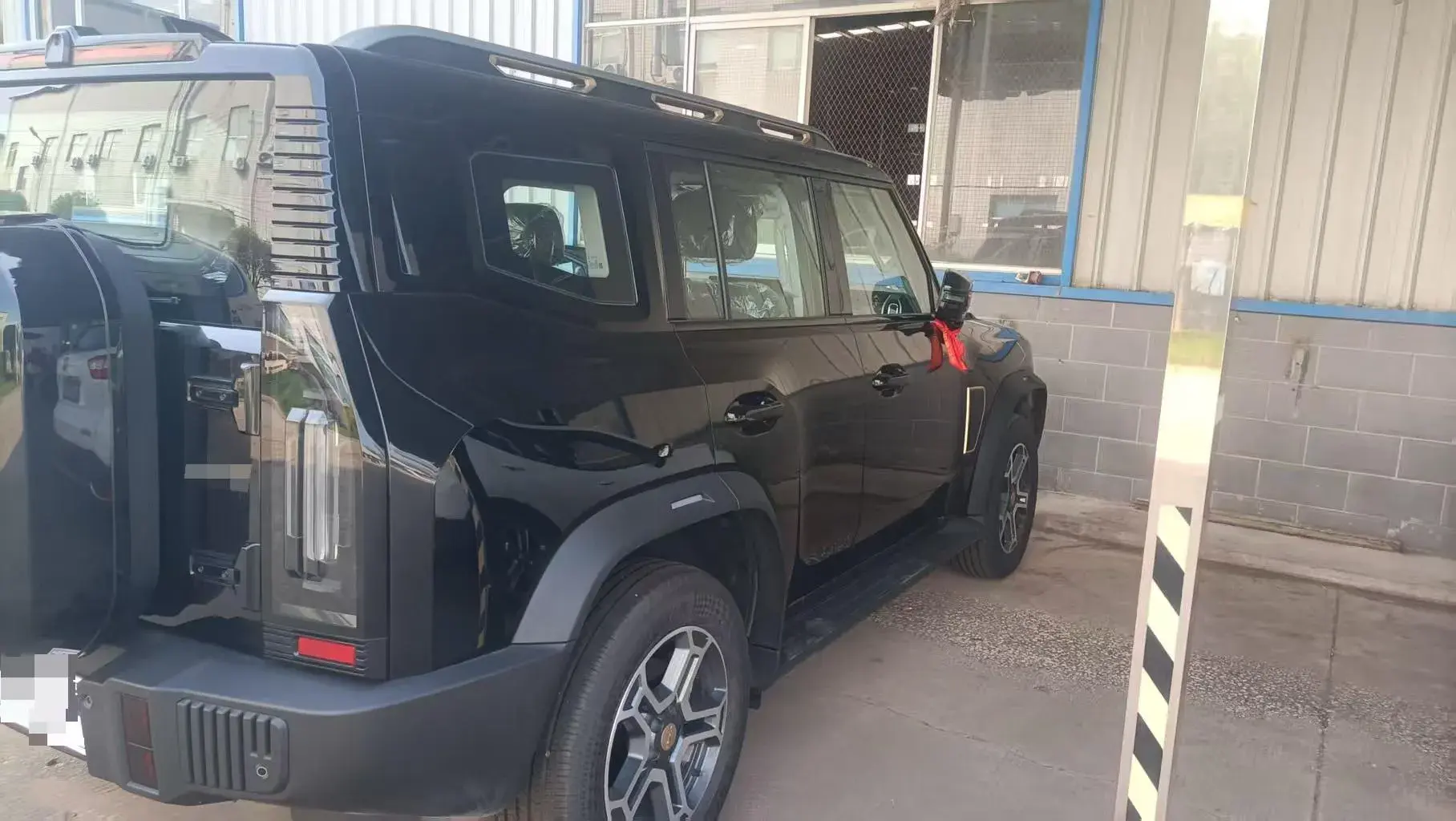 2025 JETOUR TRAVELLER thumbnail 3