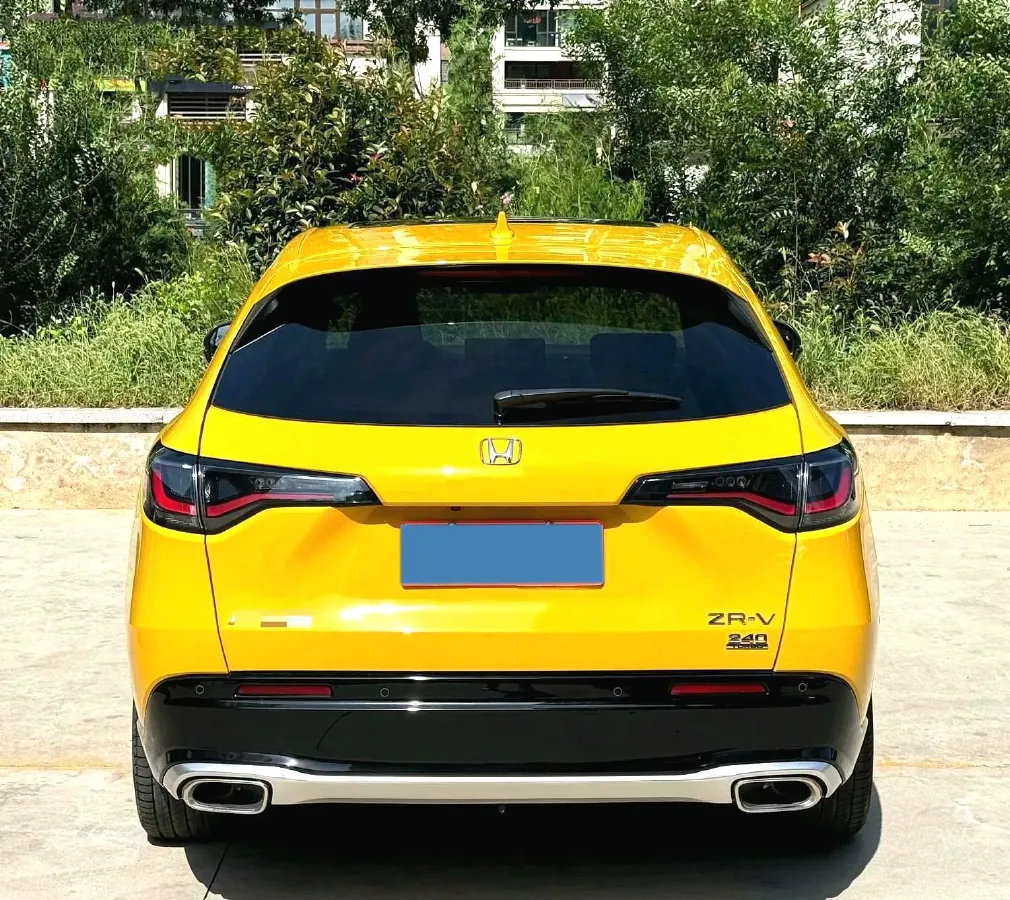 2022 Honda ZR-V 1.5T 182HP L4 CVT,autocango,china used car exporter,china ev exporter,chinese used car exporter,chinese used ev exporter