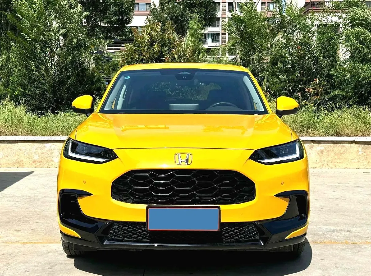 2022 Honda ZR-V 1.5T 182HP L4 CVT,autocango,china used car exporter,china ev exporter,chinese used car exporter,chinese used ev exporter