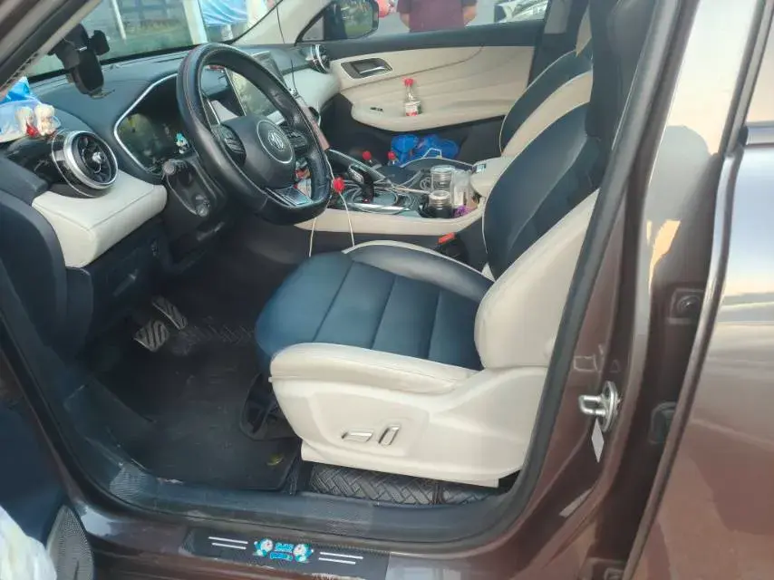 2021 MG PILOT thumbnail 4