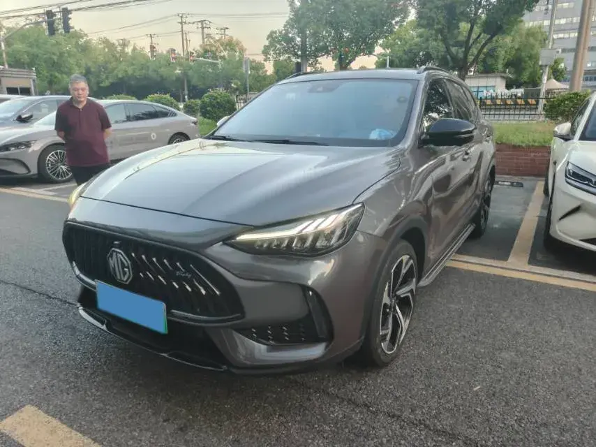 2021 MG PILOT view 1