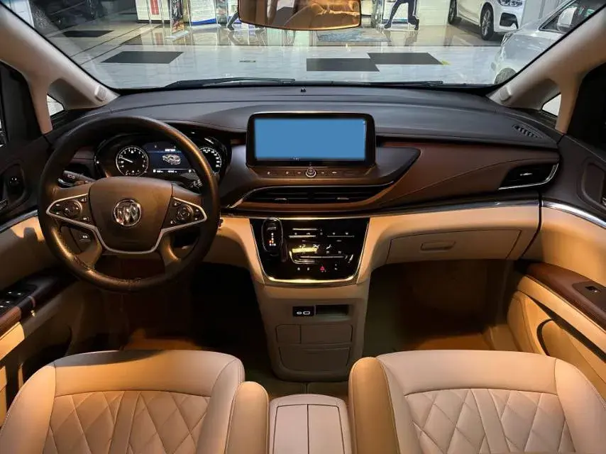 2023 BUICK GL8 thumbnail 4