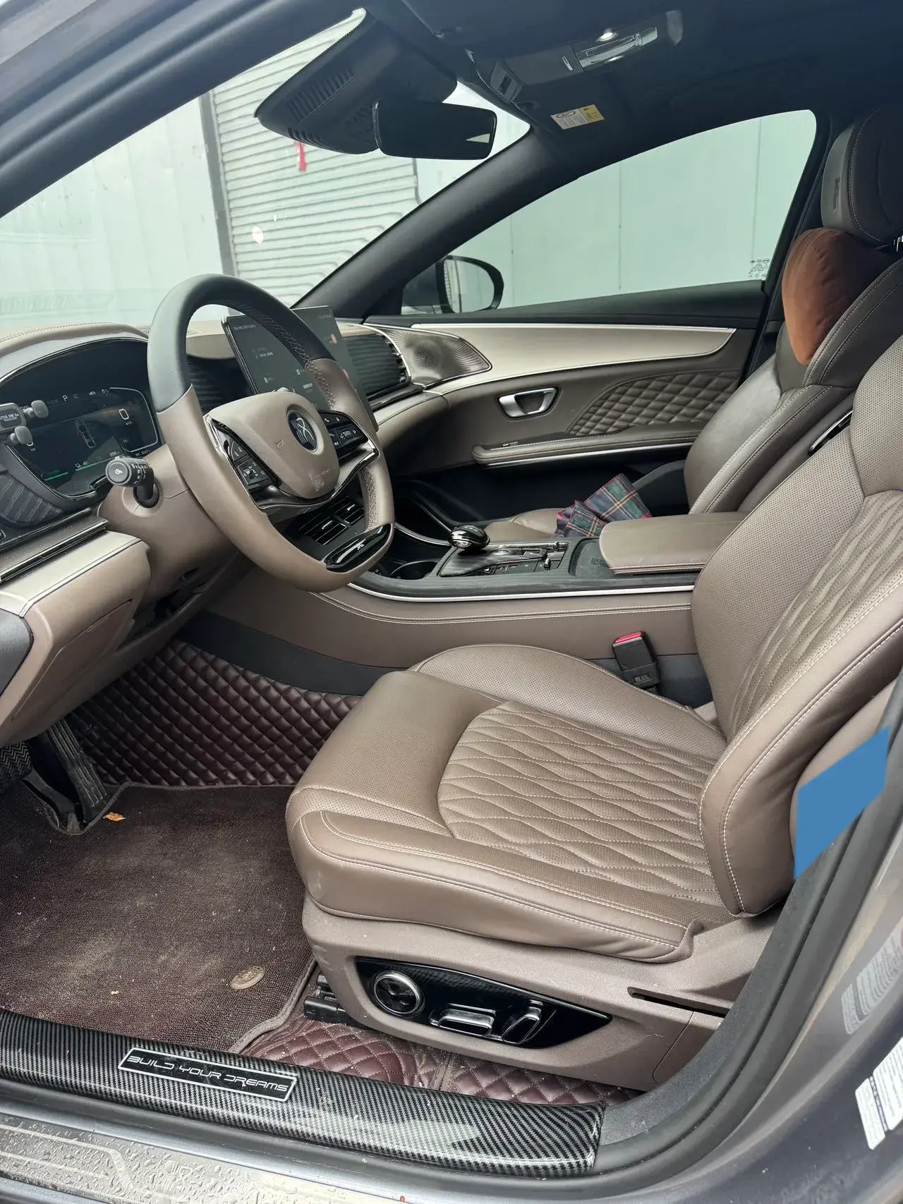 2022 BYD HAN thumbnail 3