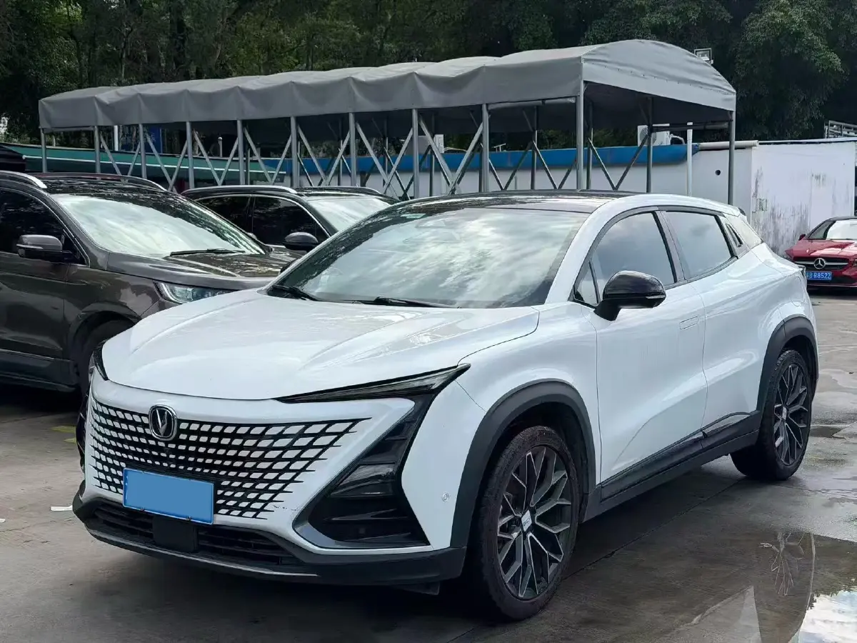 2022 ChangAn UNI-T 1.5T 188HP L4 7DCT