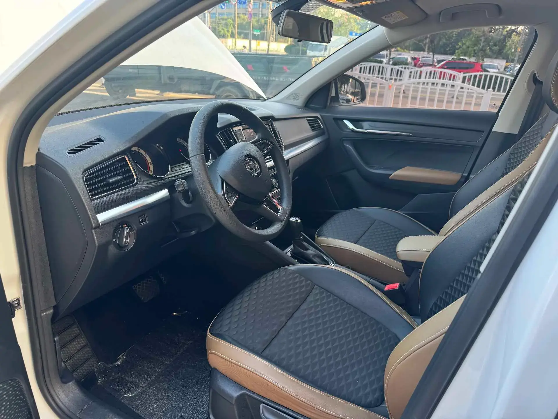 2018 SKODA KAMIQ thumbnail 4