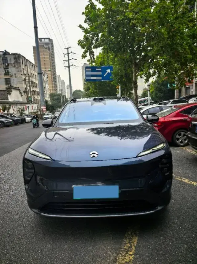 2022 NIO ES7 thumbnail 3