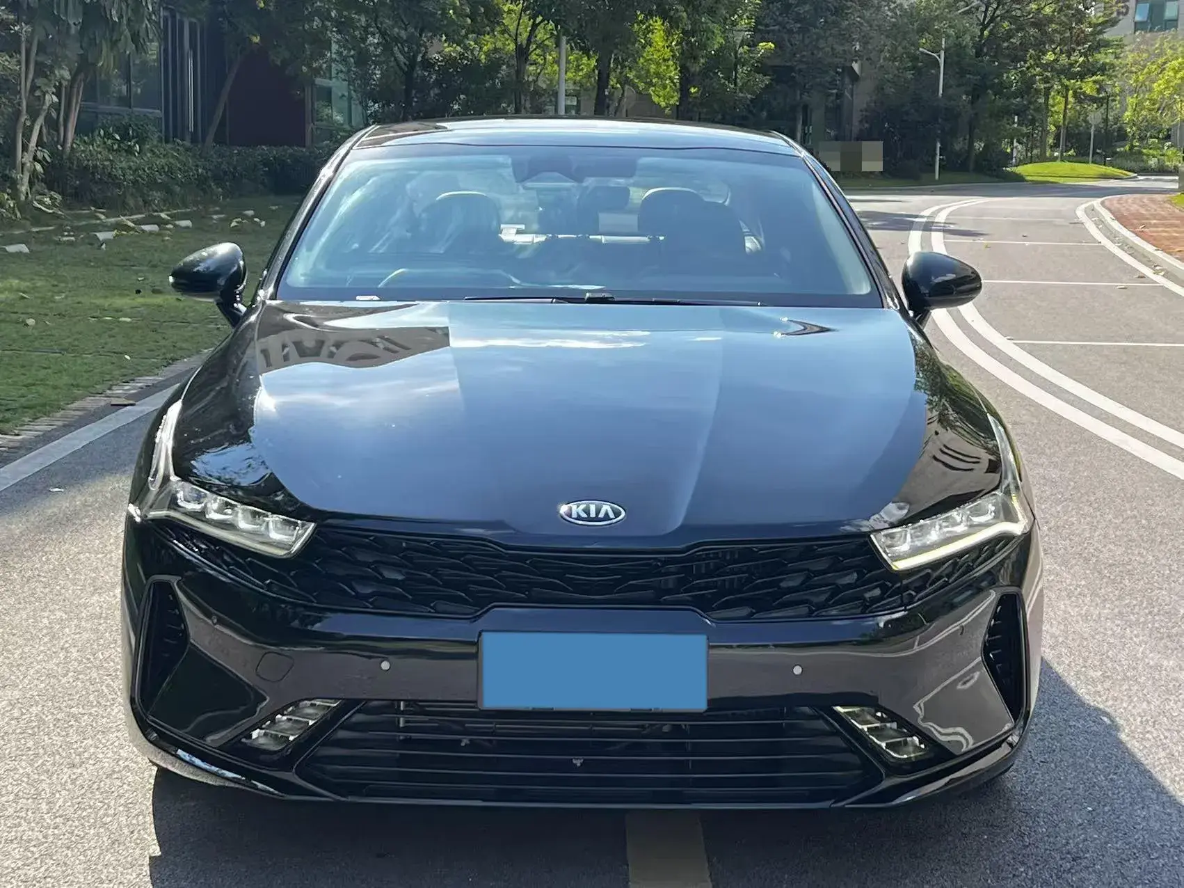 2020 KIA K5 thumbnail 2