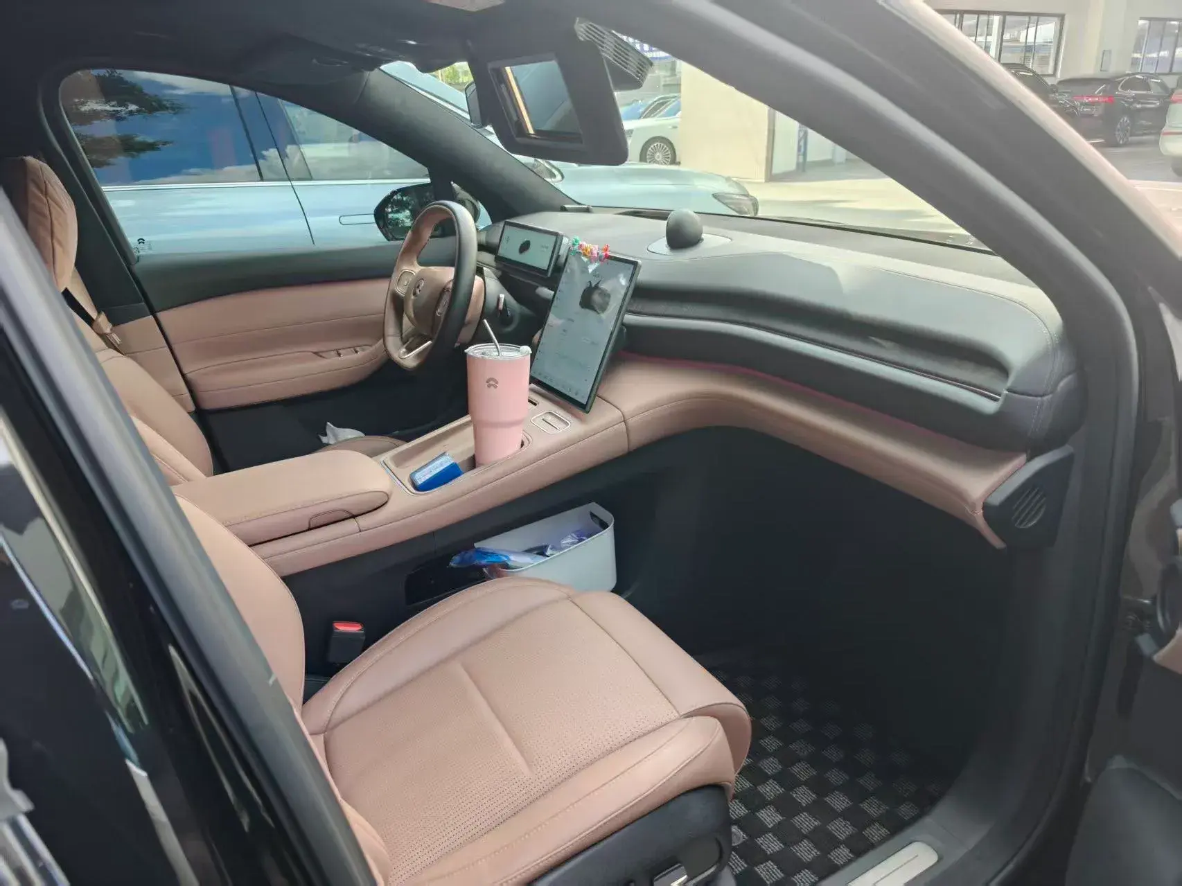 2023 NIO ES6 thumbnail 2