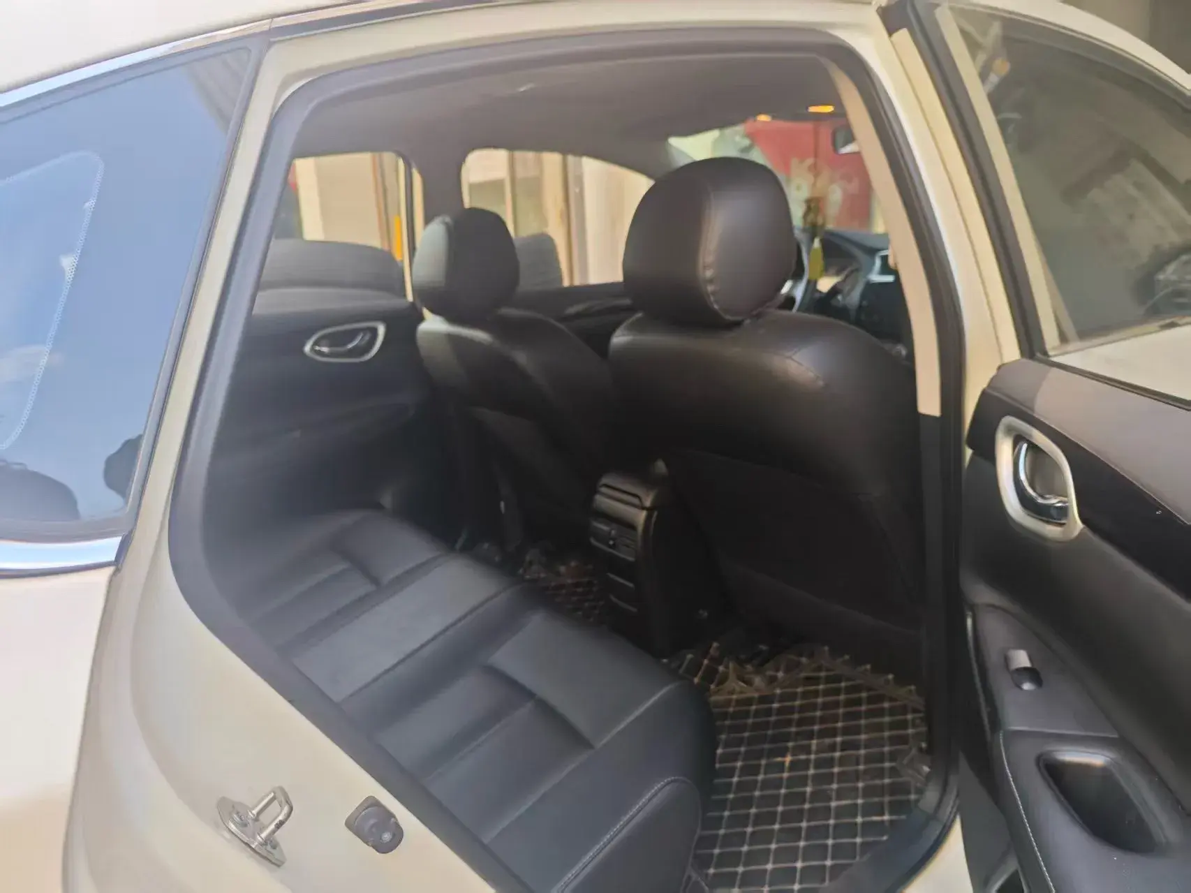 2021 NISSAN SYLPHY thumbnail 2