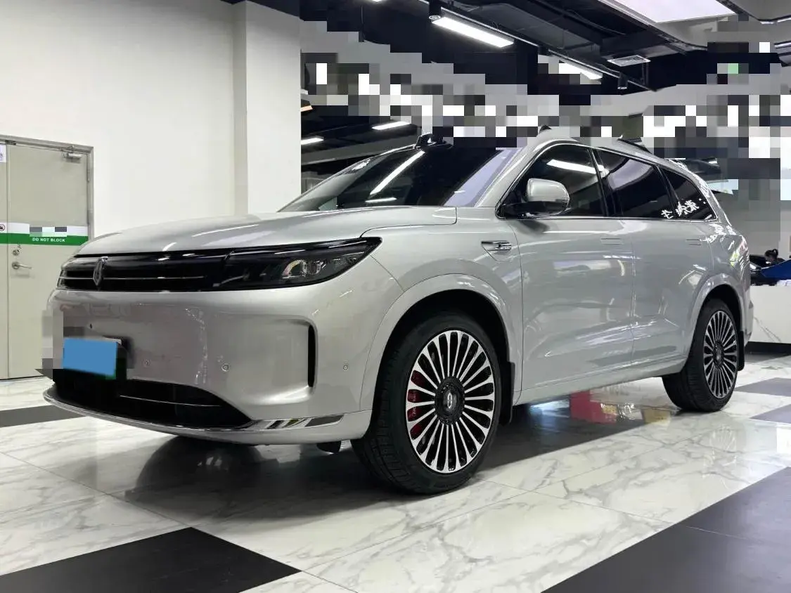 2024 AITO AITO view 1